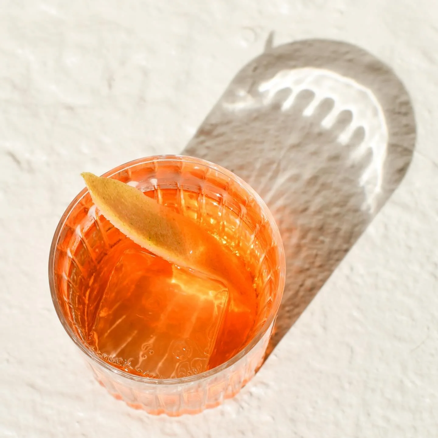 Golden Hour | bourbon - lillet - aperol 

#canardinc