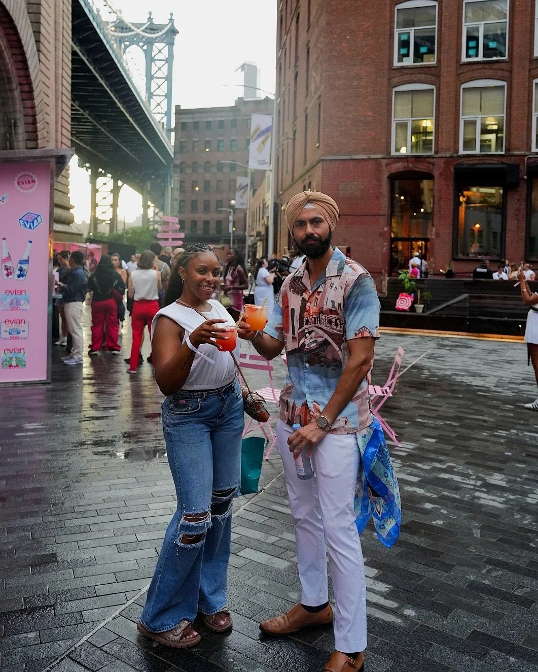 This is what it means to experience food design with us.

Tennis ball macarons, cotton candy pulled fresh, and funfetti cake all under the DUMBO Archway. 

#evianwater #cottencandy #macarons #funfetticake #DumboArchway