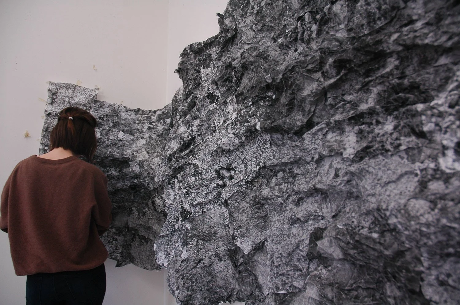 rachel-petrie-norris-gallery-Paper-Rockface.jpg