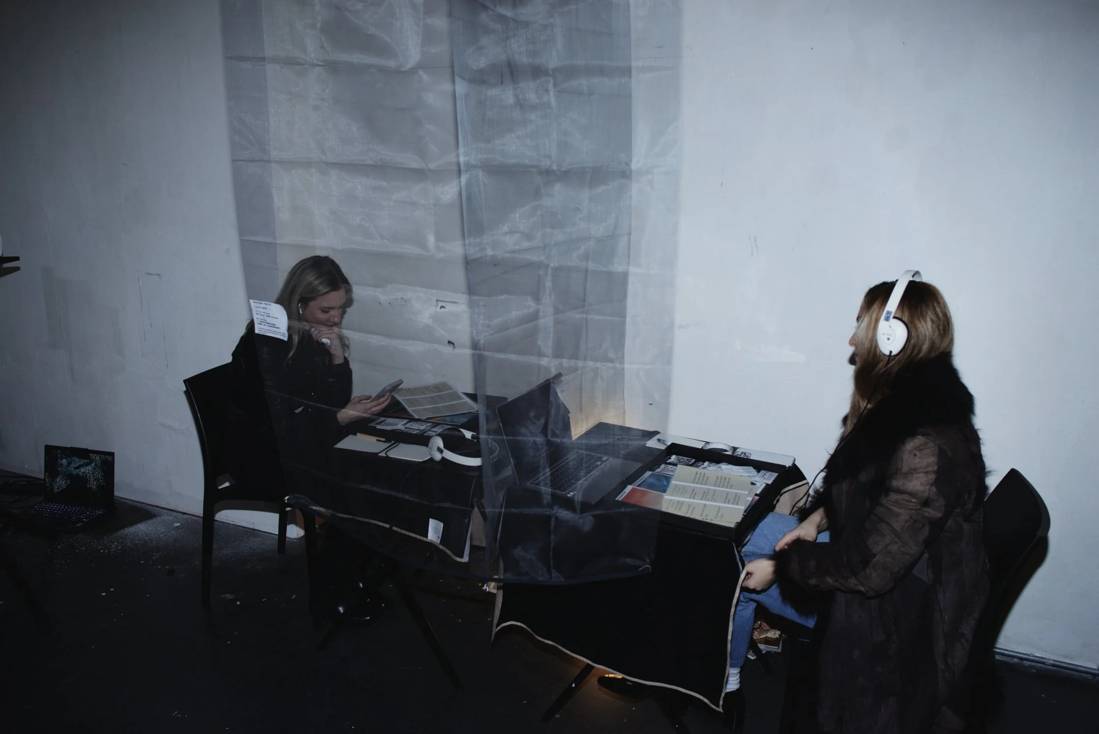 I don't know what's going on in this frame