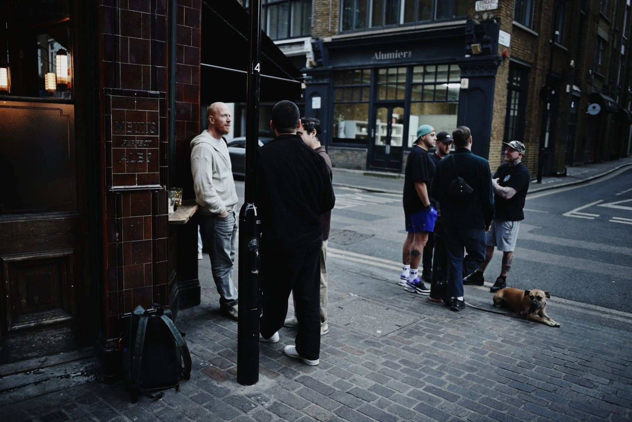 come-to-the-griffin-shoreditch-london.JPG