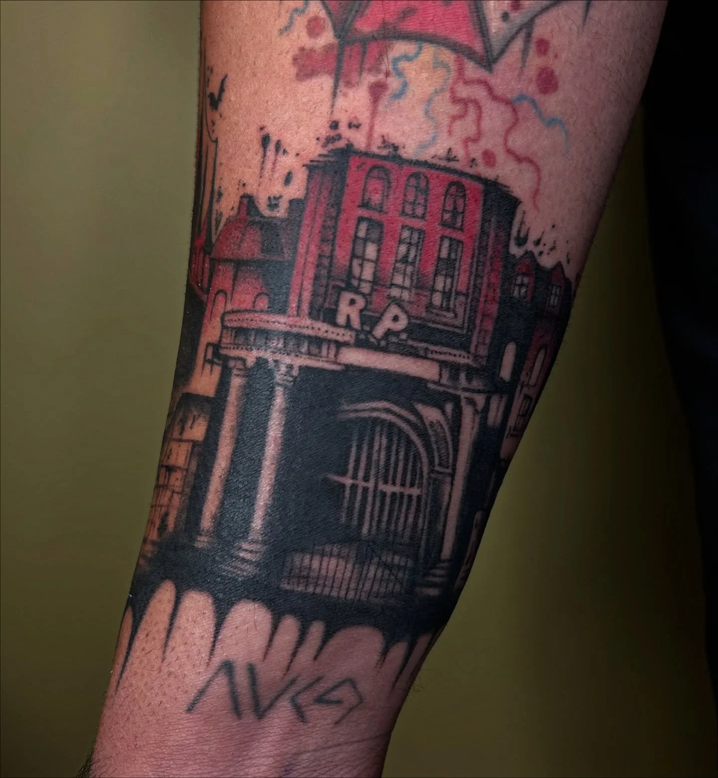 Wrapping Resident Evil moment for Camilo! He&rsquo;s been coming to me for years. He&rsquo;s a real one 💯 a lil hard to get a photo of this one with no glare lol. I can&rsquo;t wait to add on to this. Done at @thornandthistletattoo 
.
.
.
.
.
.
#tat