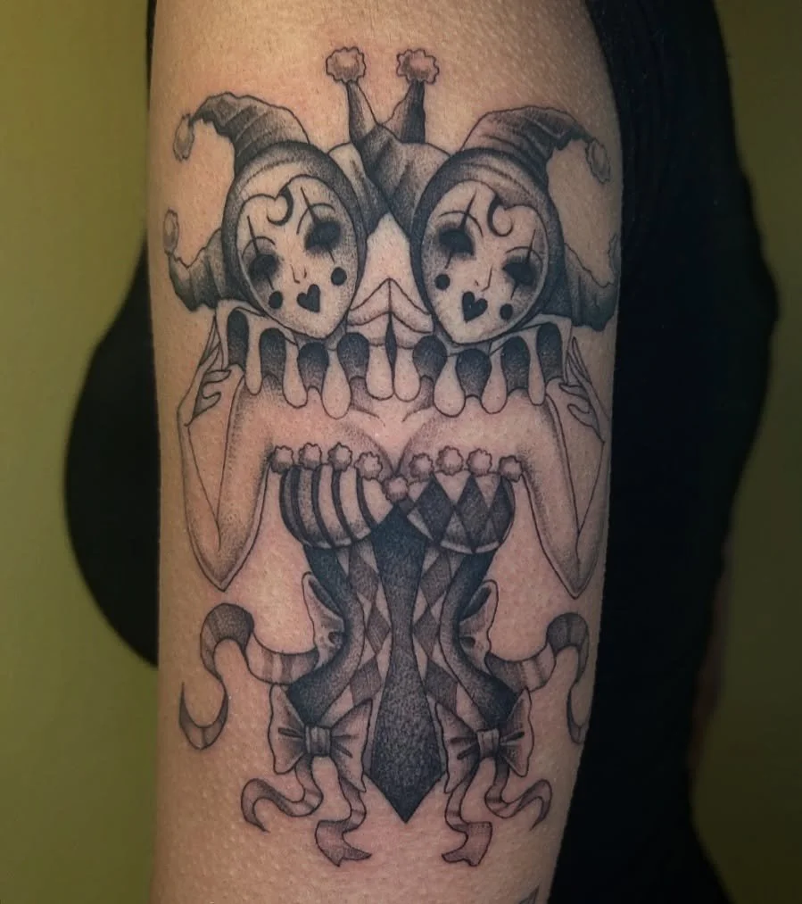 Conjoined jester gal for Sofia! Thank you for grabbing my original flash :&rsquo;) done at @thornandthistletattoo 
.
.
.
.
.
.
#tattoo #miamitattoo #miamitattooartist #tattooideas  #tattoos
