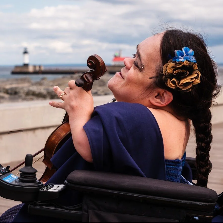 Gaelynn Lea w/Special Guest Amy Abts