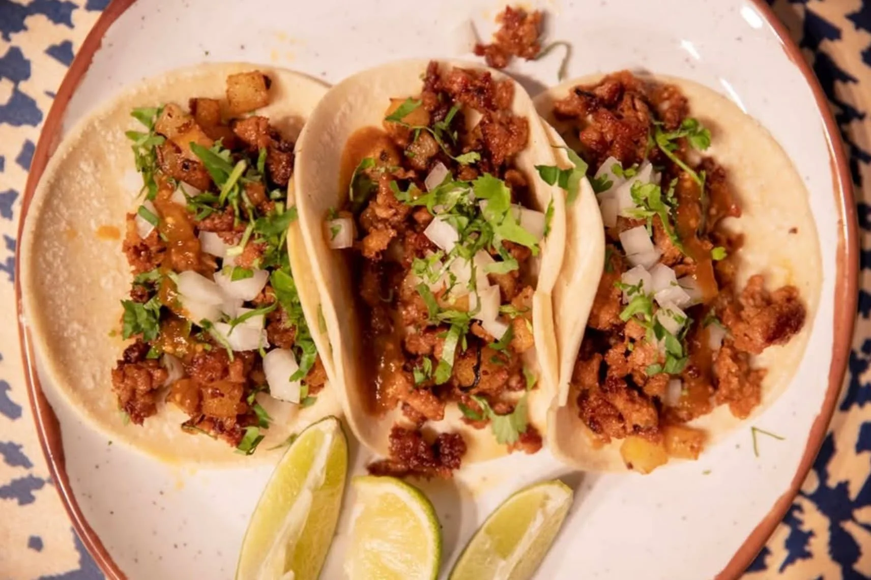 Taco 'bout a great deal! 🌮🤑
Get your fill of $1.33 tacos, $5 margaritas, and $7 Cazadores shots during Taco Tuesday. Happening 4pm-10pm!

#RosysTacoBar #TacoTuesday