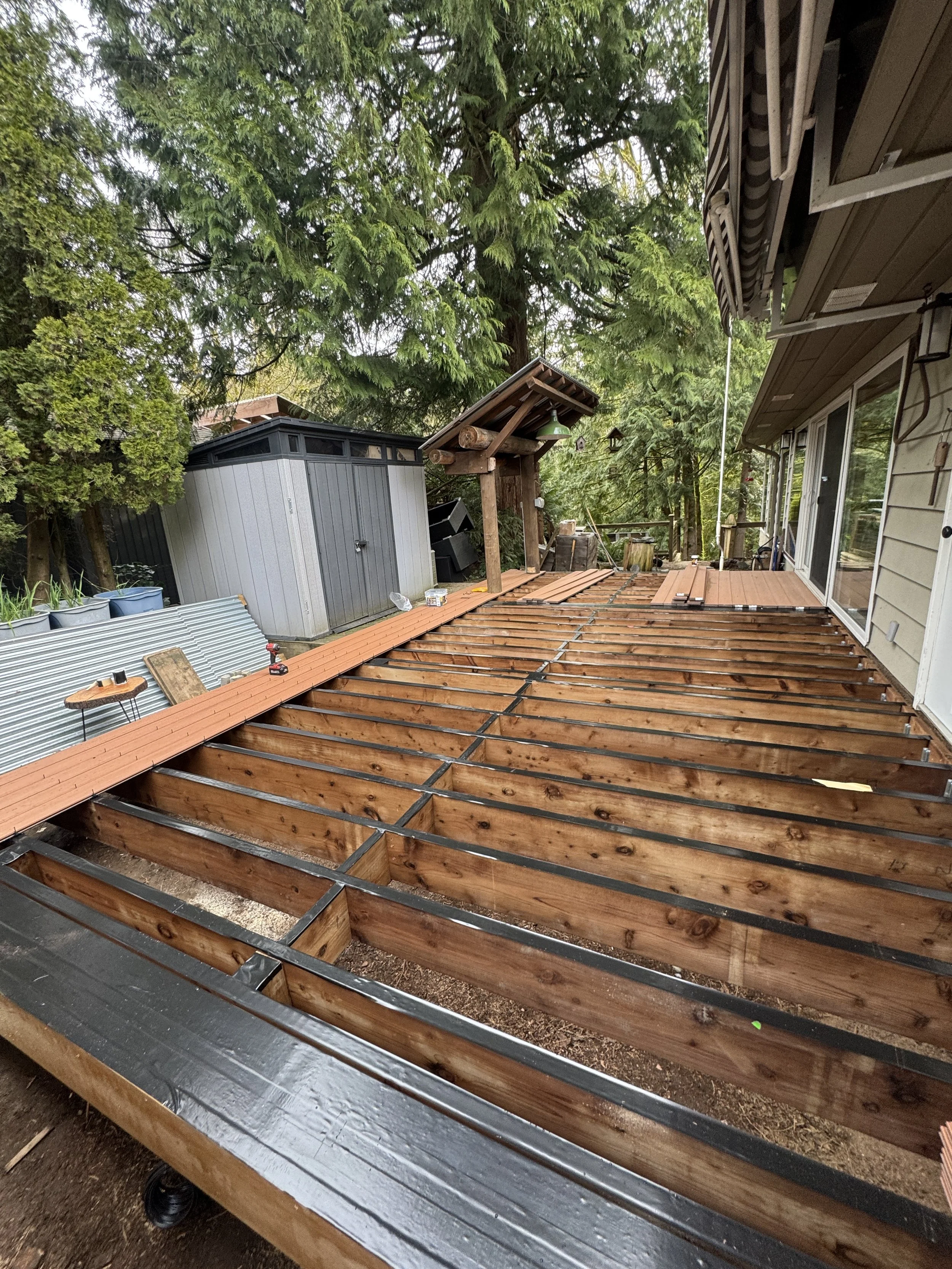 Langley-composite-deck-brookswood6.jpg