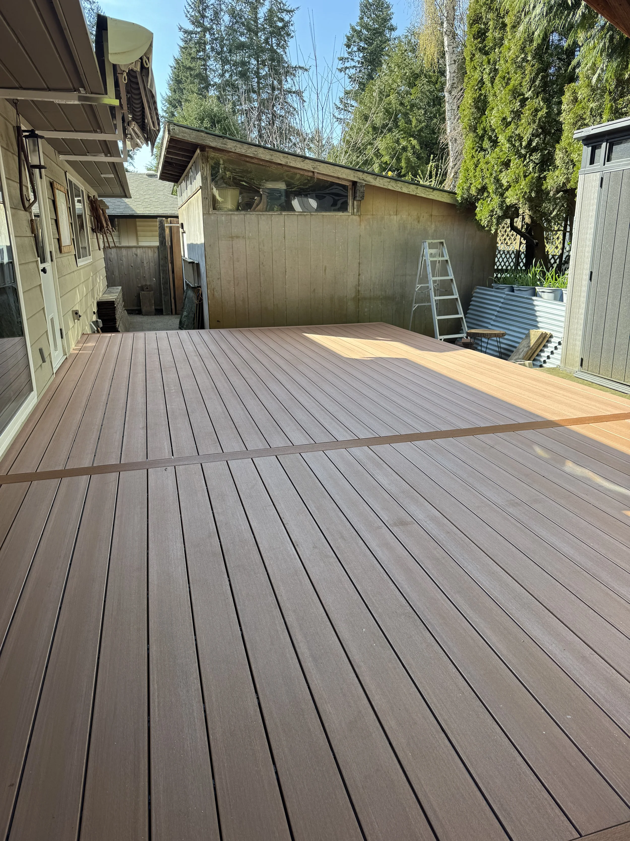 Langley-composite-deck-brookswood5.jpg