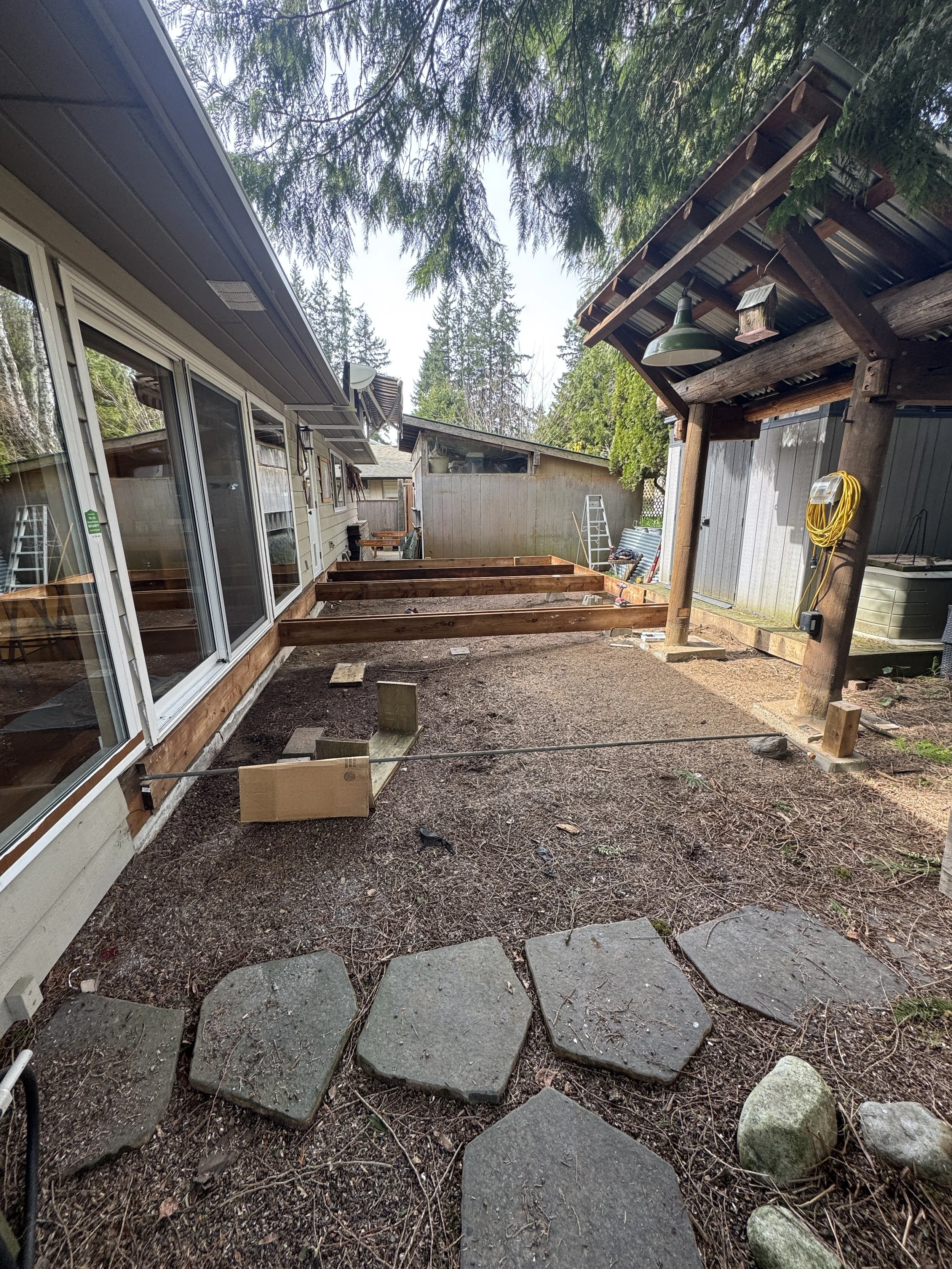 Langley-composite-deck-brookswood.jpg