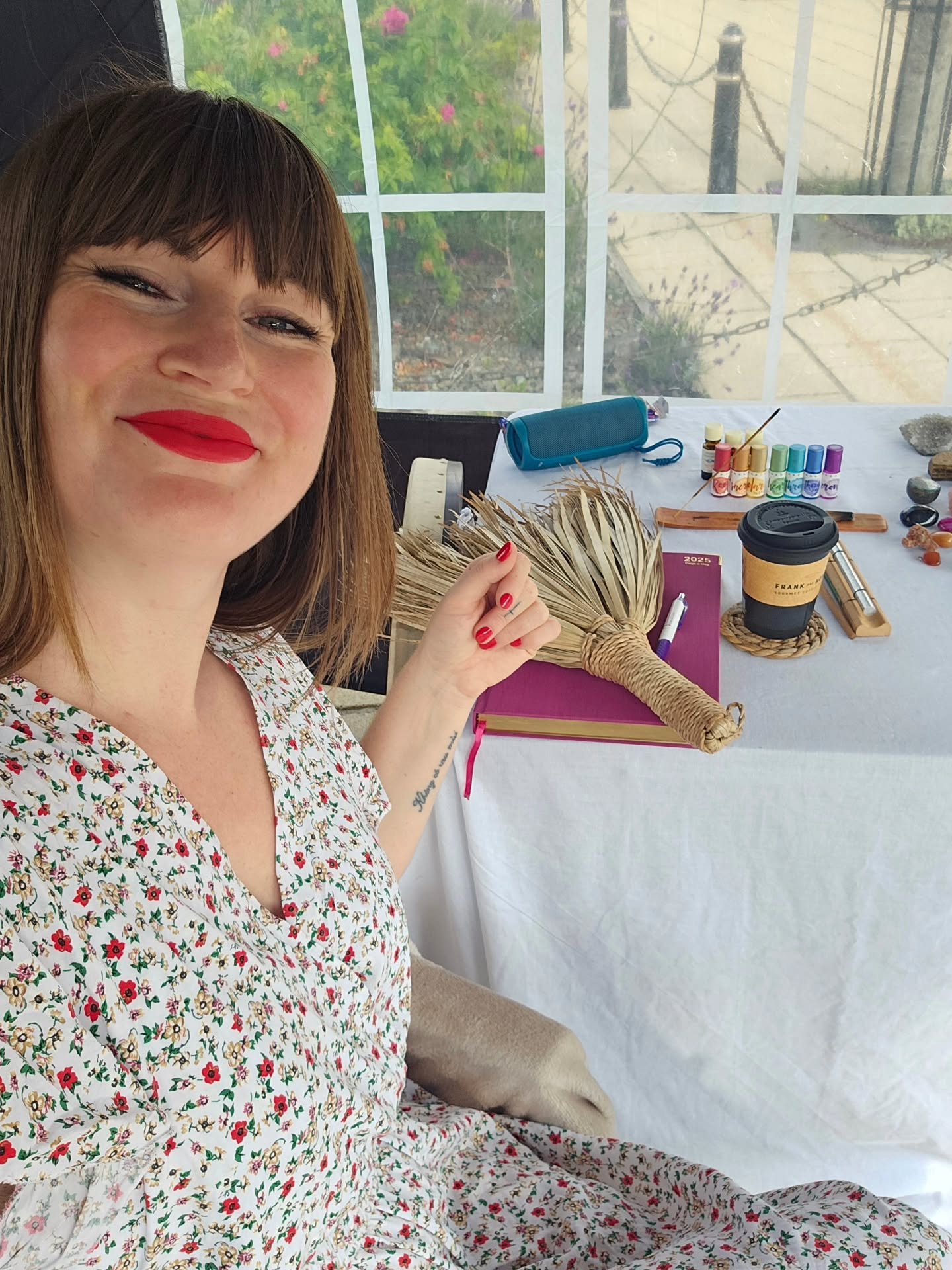 ✨️Bantry Market Today✨️

All set here for a beautiful sunny day of Reiki healing and cacao! Carve out 5 minutes of your day today to pop by for some self care. I'm here in Bantry square until 3pm.

Reiki 'mental cleanse' (5 mins) - &euro;6
Cup of hot