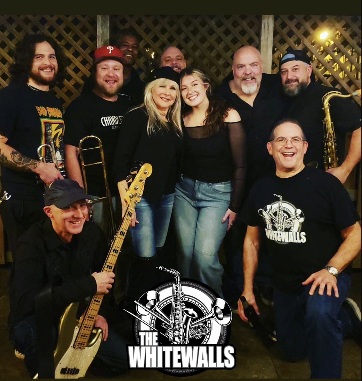 THE WHITE WALLS (9pm-12AM)