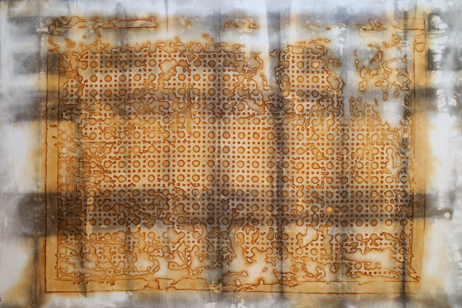 linen dyed with ruted grate