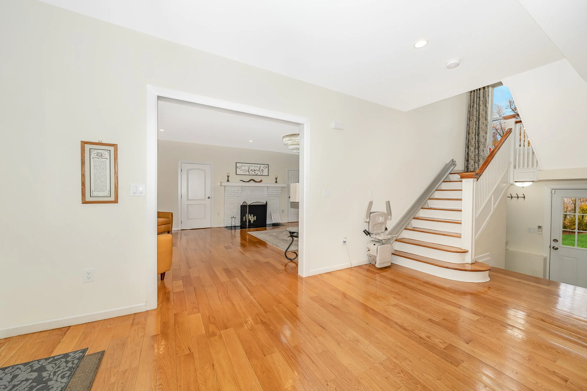 181-23 Henley Rd-16.jpg
