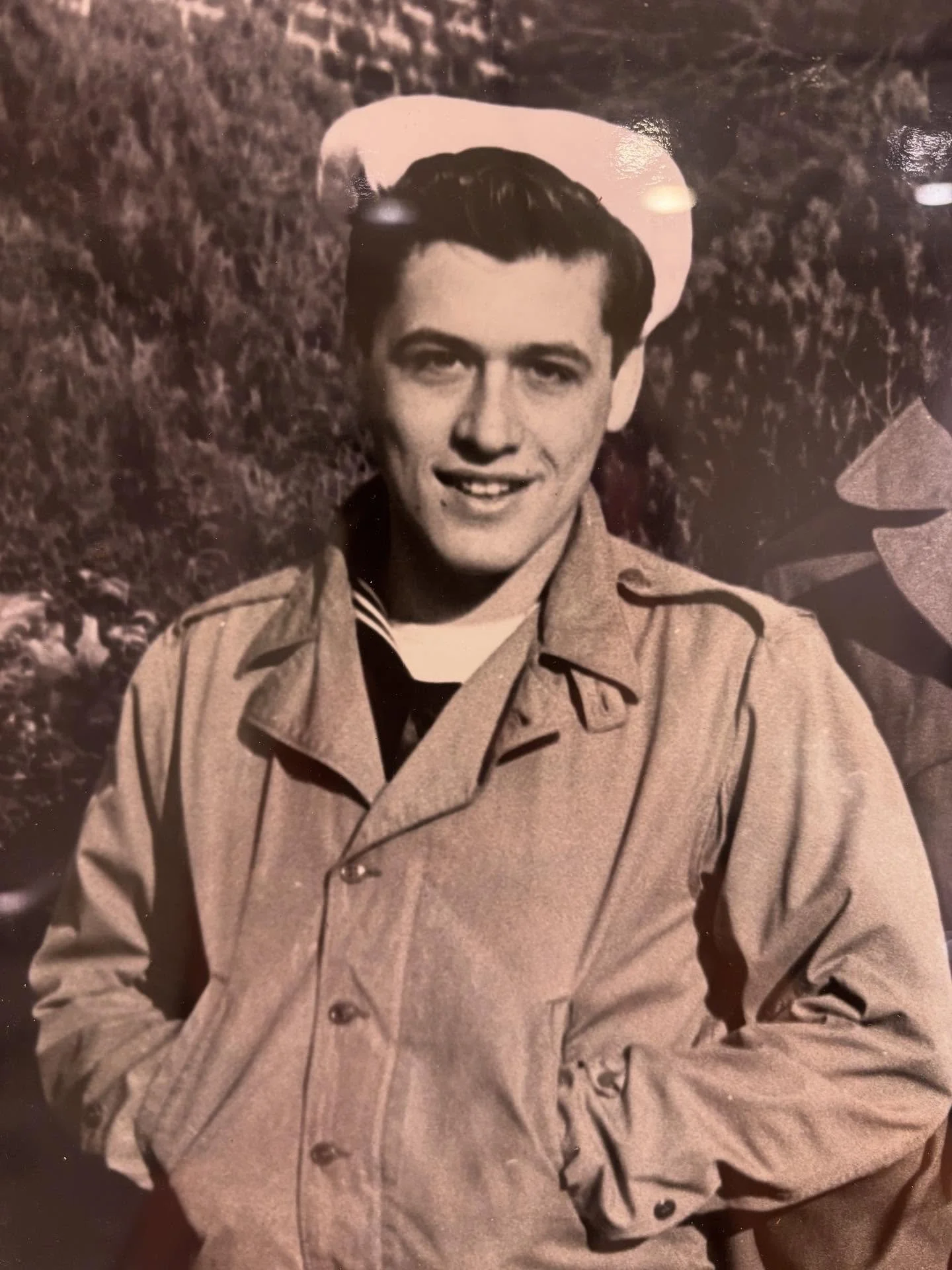 🇺🇸 From our veterans to yours, Happy Veterans Day 🇺🇸 

Morton Ross, Navy - WWII, Korean War