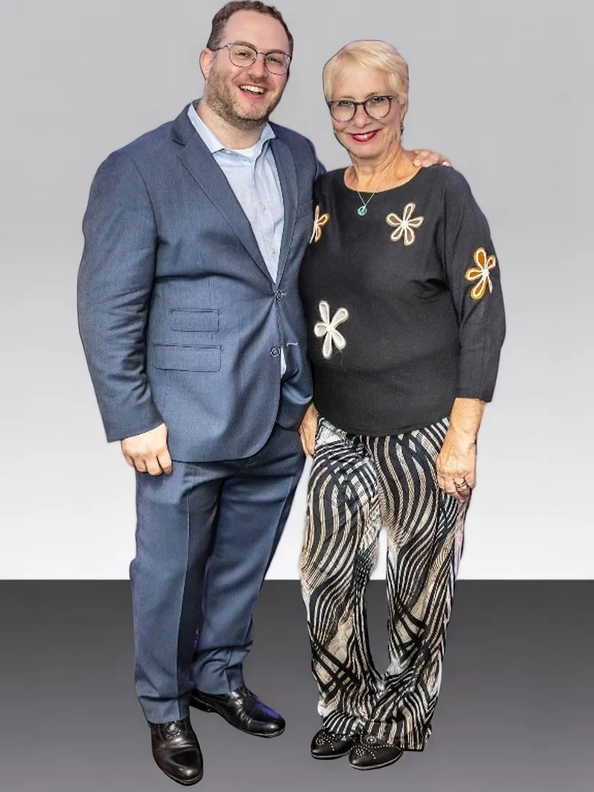 💼 Meet the Ross Financial Consulting Team💼 

Scott Ross, Mindy Ross, Minesh Pathak, Justine Nye, and Maci DiCicco. 

We&rsquo;re a small, dedicated team that loves helping our clients understand their numbers, build confidence, and reach new milest