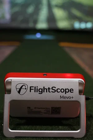 Smash Factory Golf - Photo 4