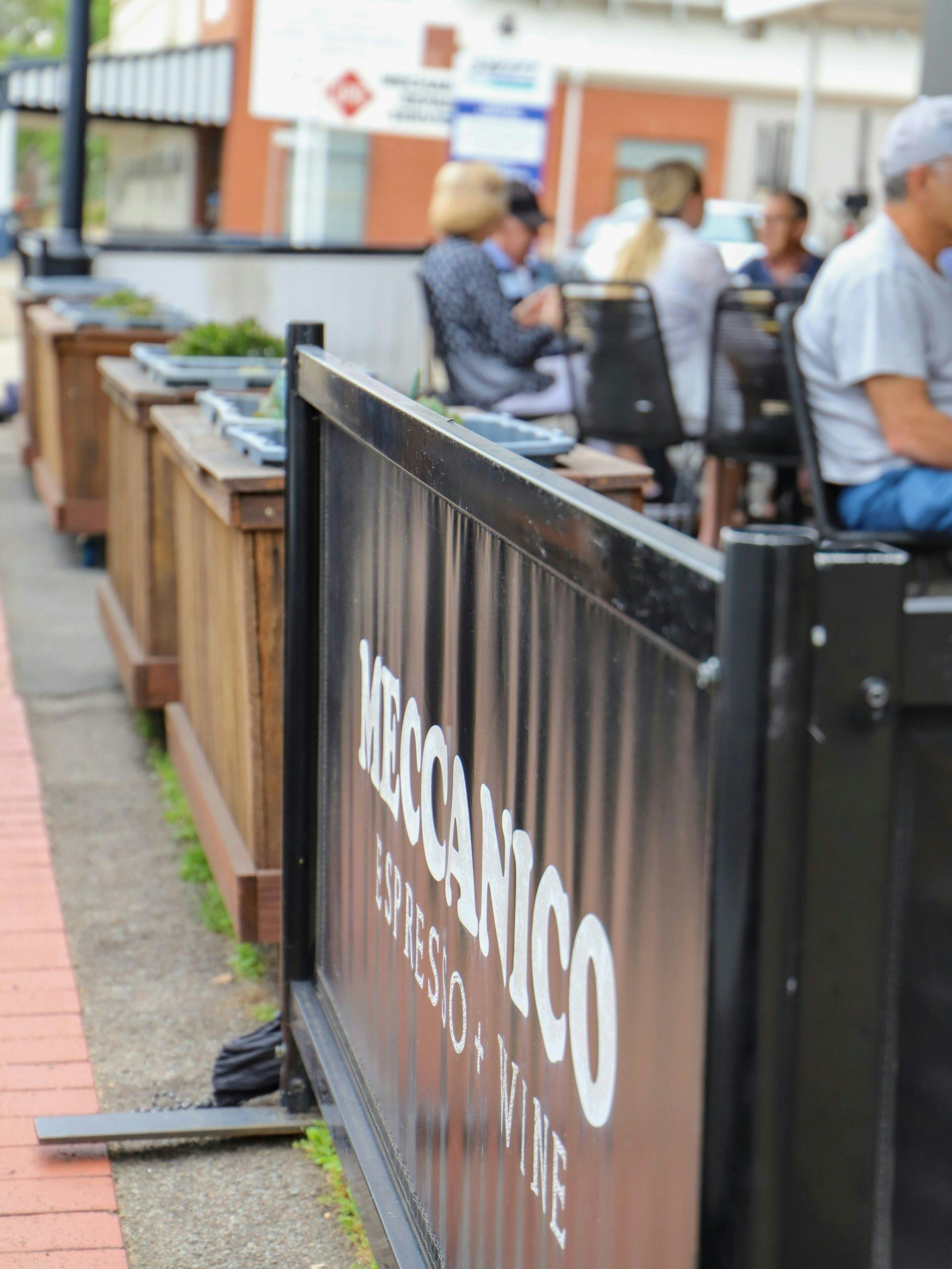Slow mornings, good coffee, and that little moment just for you ☕🫶 

There&rsquo;s nothing like starting your day at Meccanico with a coffee and a little time to breathe. Whether you&rsquo;re popping in on your own or catching up with friends, we&rs