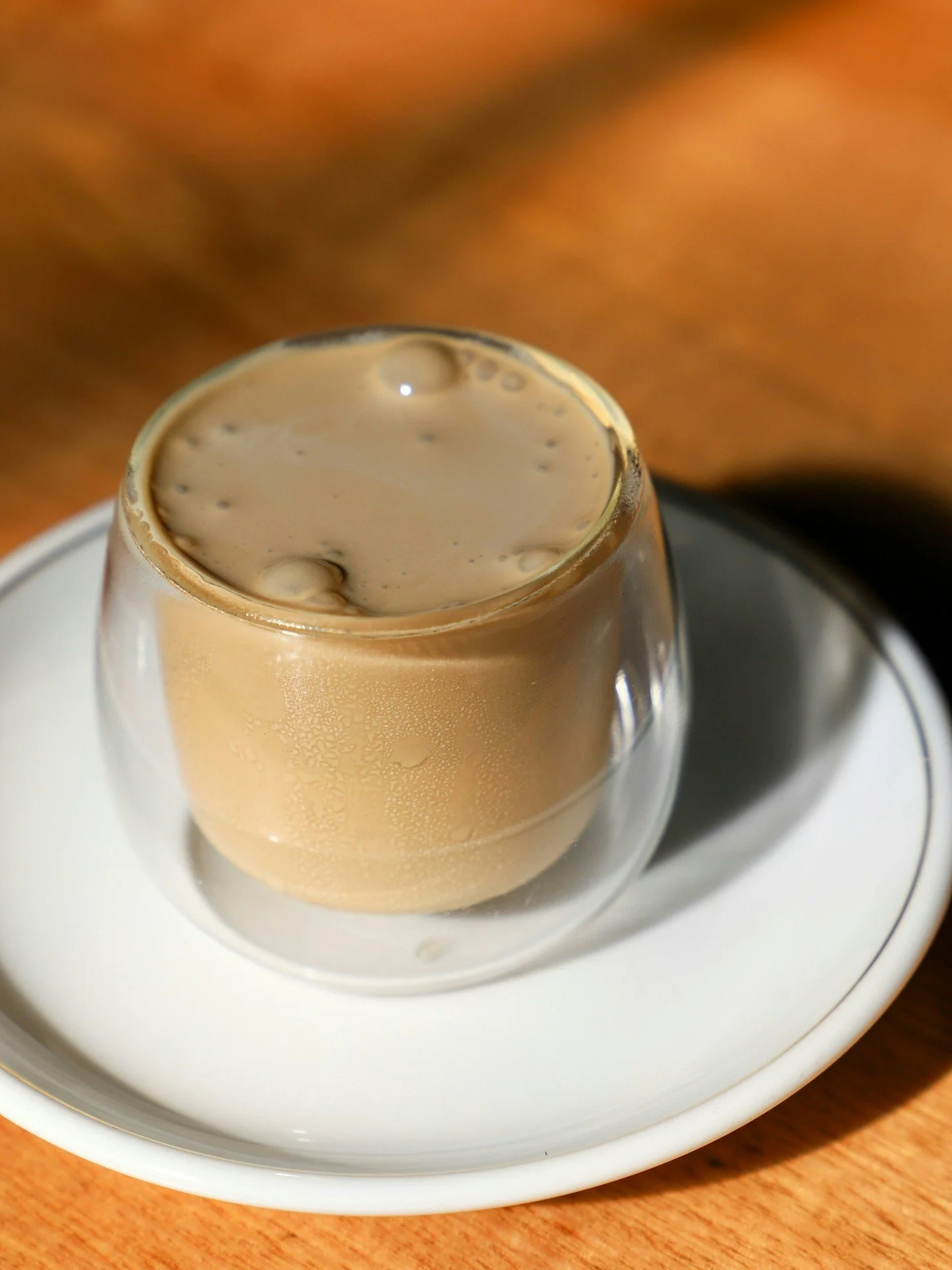 Treat yourself ☕🍬

Our Caf&eacute; Crema is a little moment of indulgence. 

Smooth, rich, and perfectly balanced, it pairs beautifully with a slice, a pastry, or just a pause in your day.