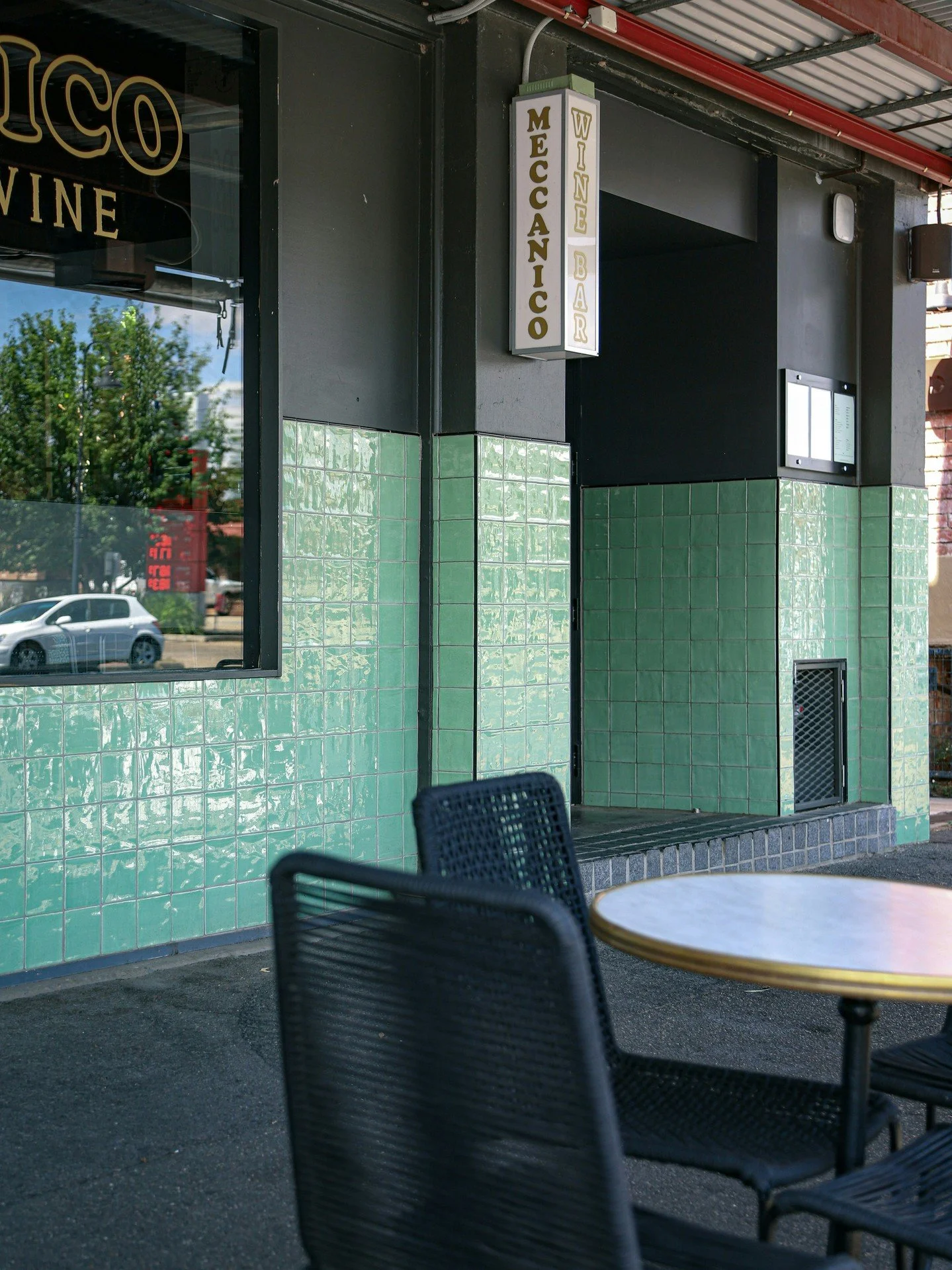 A new week ✨🤍

Hot coffee, breakfast plates moving through the kitchen, fresh biscotti, and the first conversations of the day finding their place.

Monday mornings at Meccanico are one of our favourites, especially when it's a long weekend 🫶