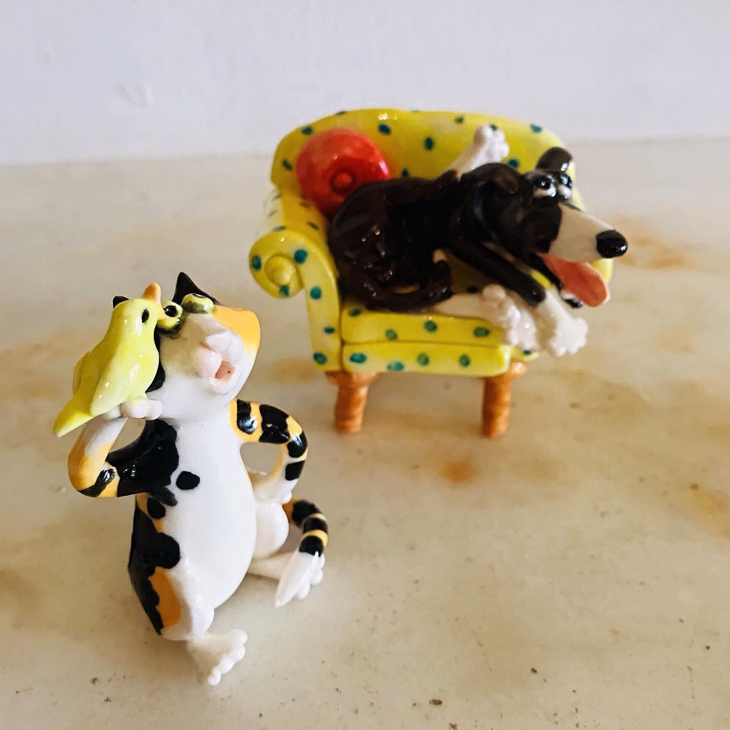 Karen Kennedy brings us wonderfully whimsical and cheeky ceramic characters in her latest delivery, now at Pah Gallery Shop. 

 Includes the always popular wee dogs - plus wee cats, a flying pig, dogs in armchairs, orchids, a golden man and a very sw