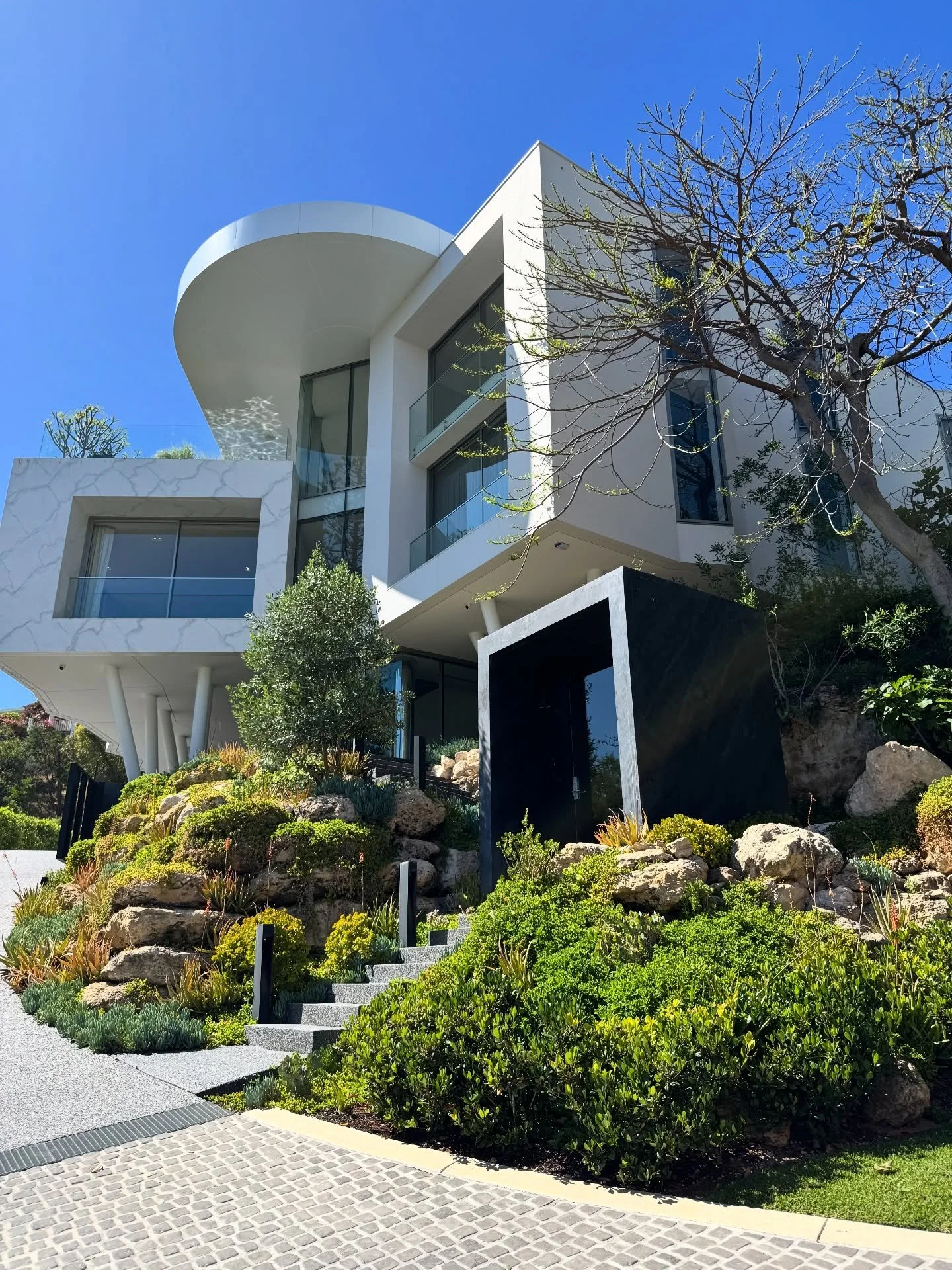 Delighted to see my clients take possession of their new home in Mosman Park. An iconic residence built into limestone cliffs and the beginning of a new chapter for this lovely family.

It&rsquo;s been a privilege to guide them through the furnishing