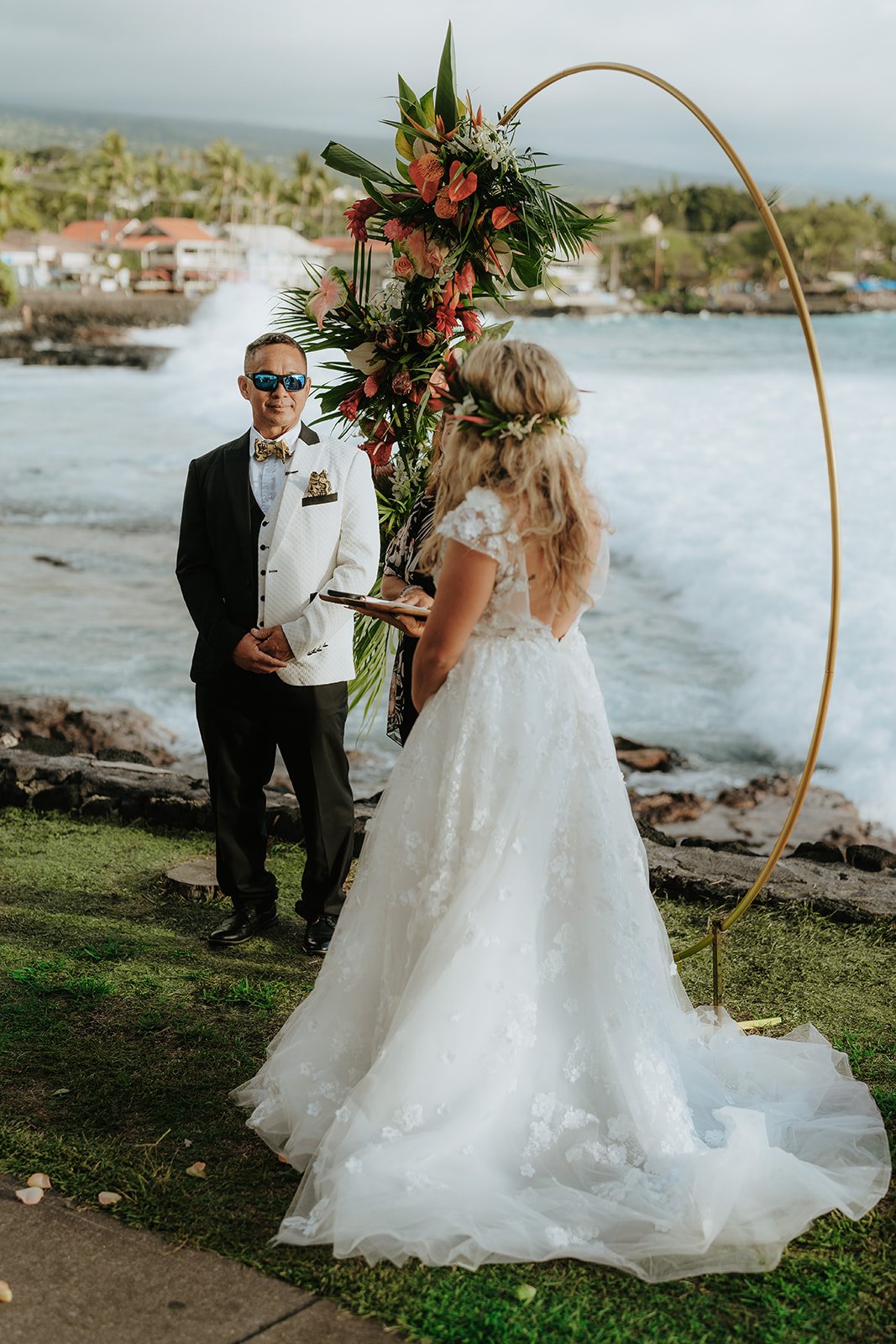 Wedding Arch Papa Kona
