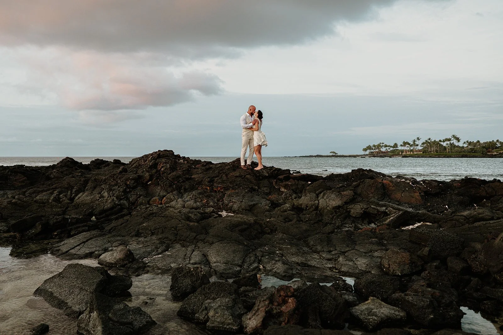 How to Choose Your Big Island Wedding Photographer