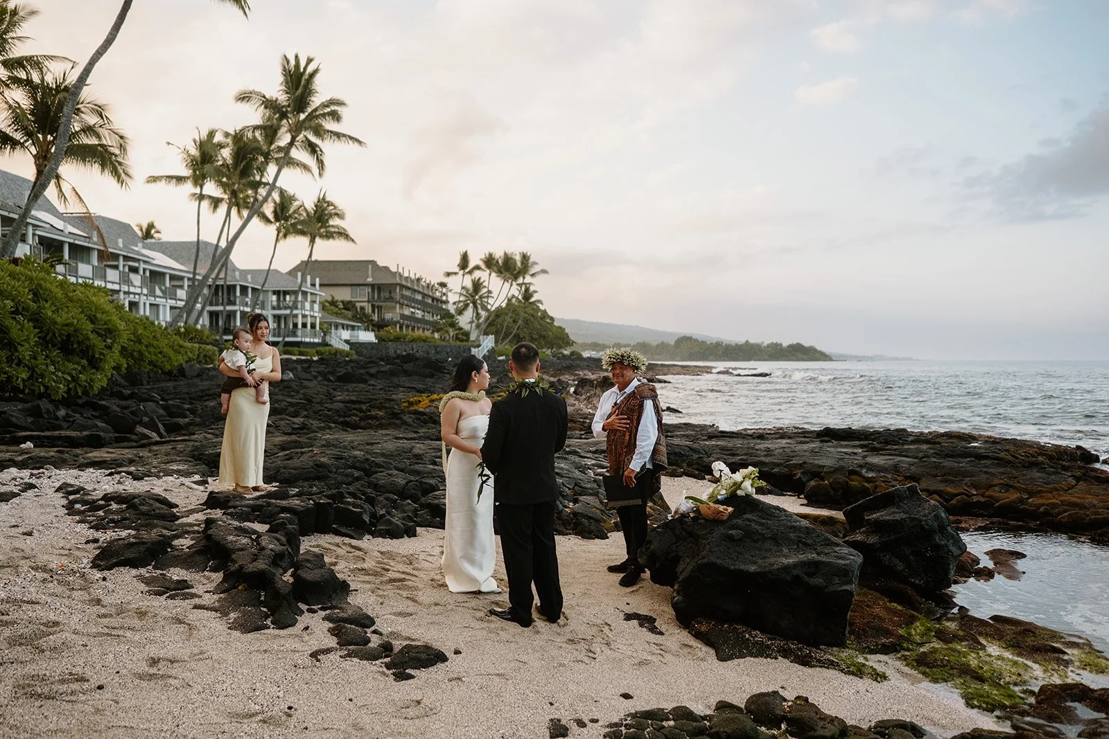 Kona_Beach_Elopement_Package-0013.jpg