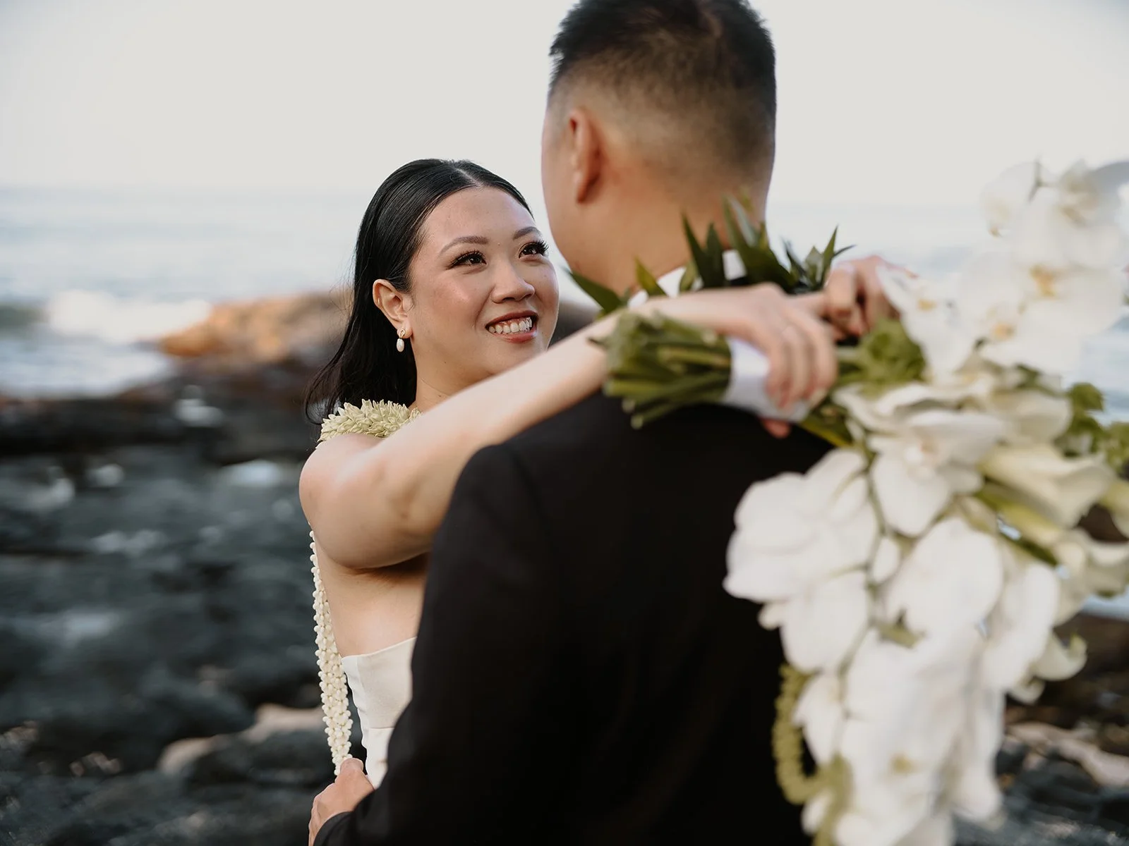Kona Sunrise Secret Beach Elopement