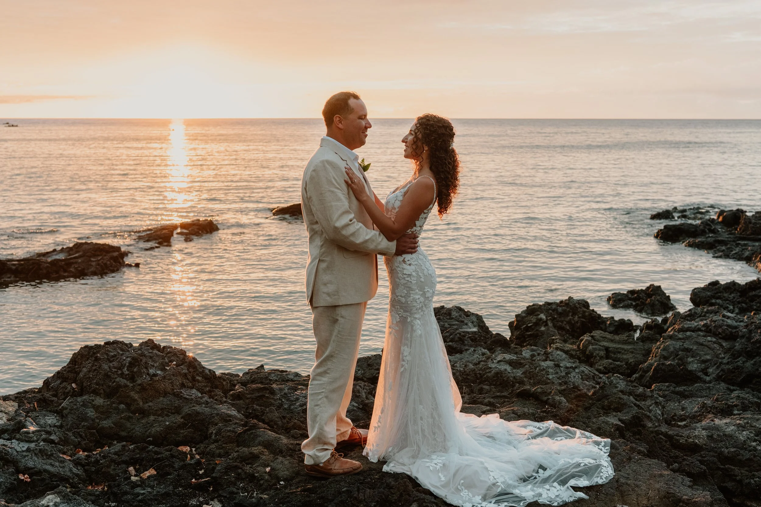 danny-olivia-kohala-beach-elopement-ceremony.jpg-0107.jpg
