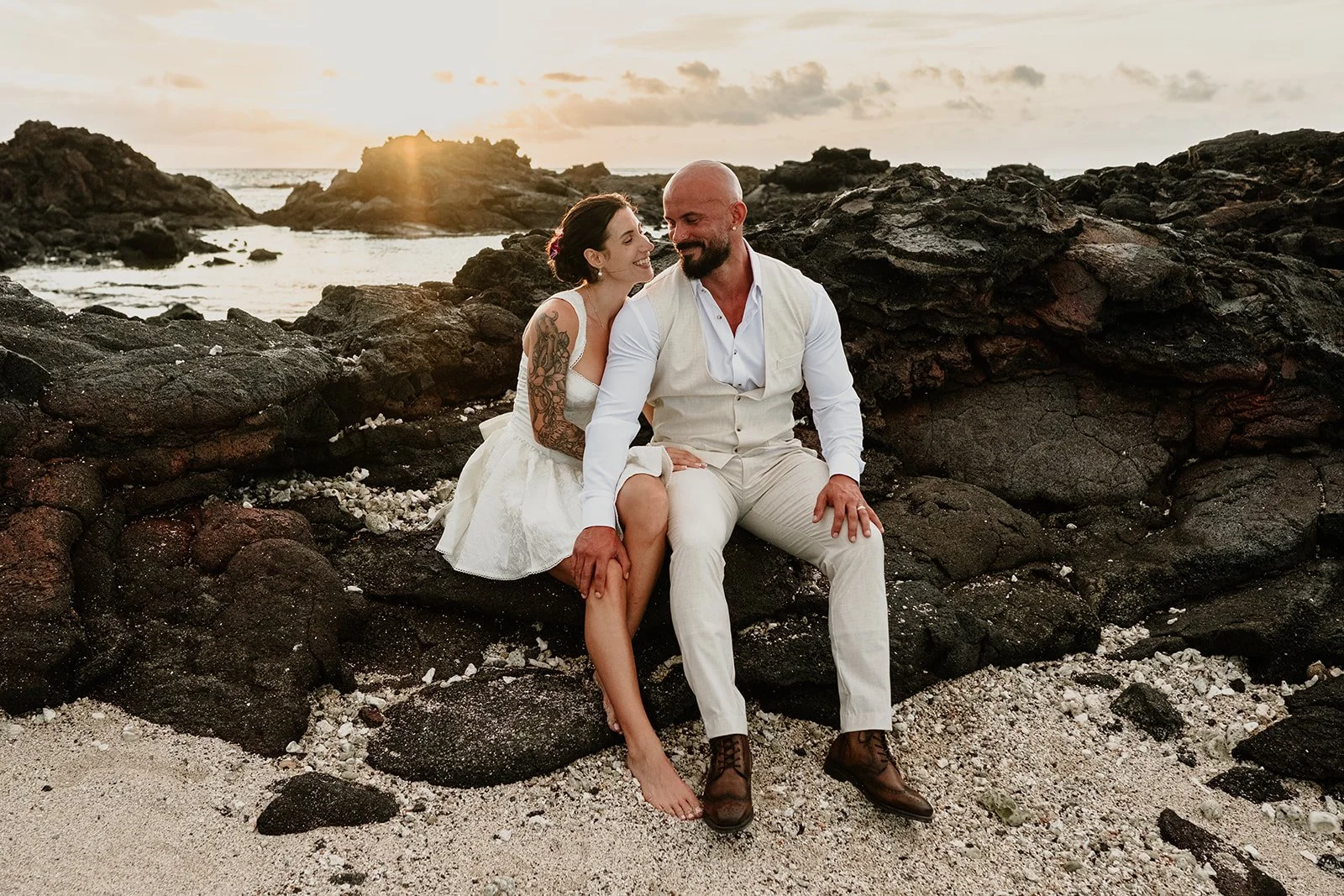 Weddings & Elopement Photographer Couple Cups captured Bride & Groom in Kona
