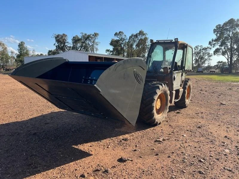 Light Material Bucket: Choosing the Right Bucket for Your Telehandler