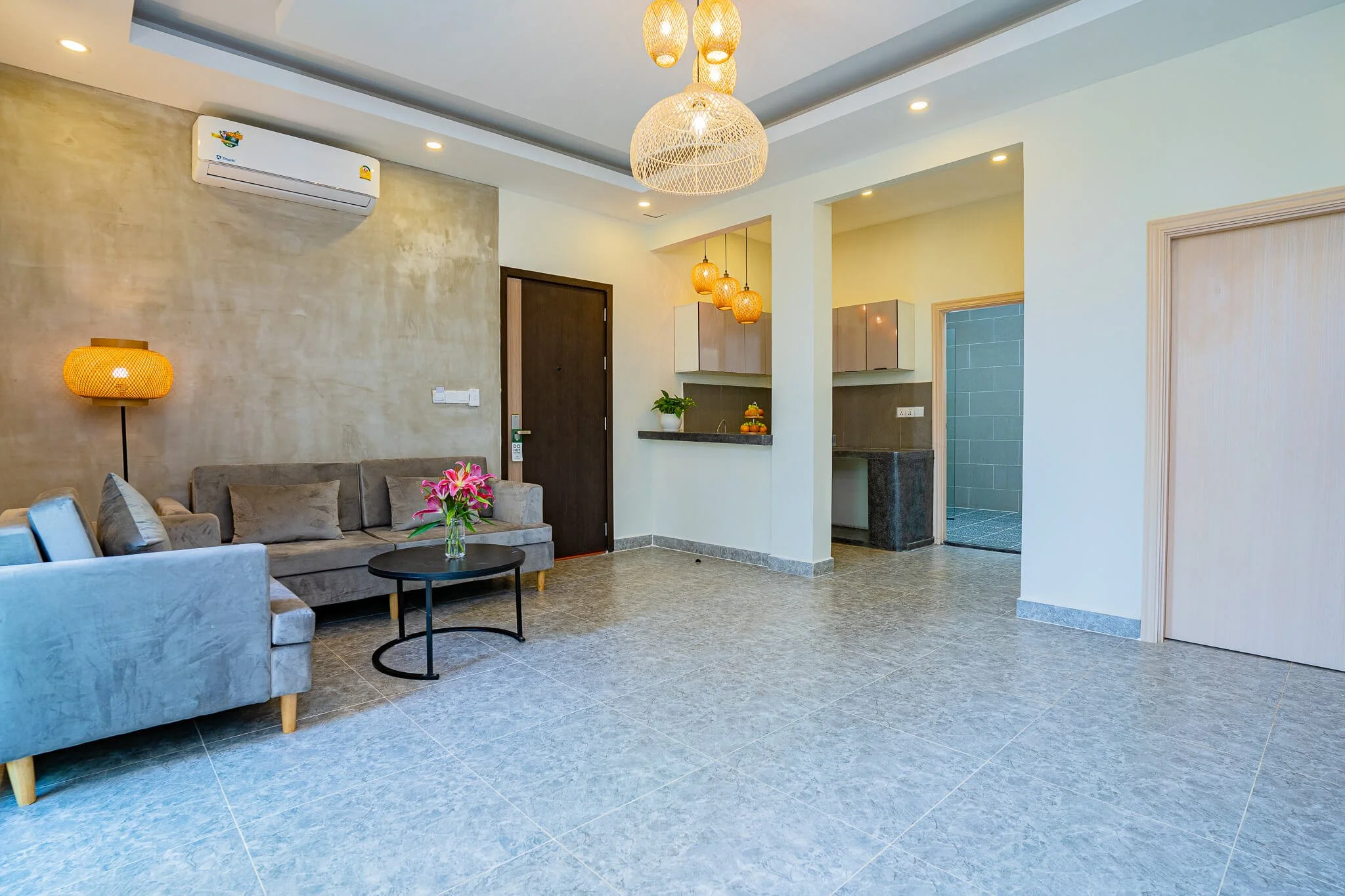 Deluxe Family Suite 0382-Edit.jpg