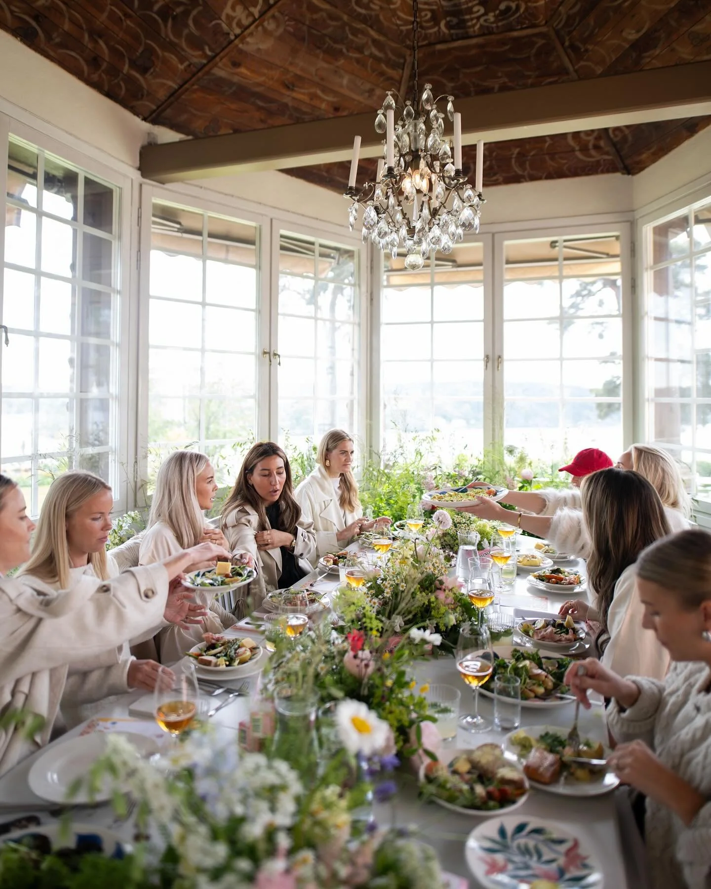 Tack @tournagency @alexandrabring @dreampastrybyf @fazersverige @hogberga_gard f&ouml;r att vi fick skapa en sommardr&ouml;m med er!🌸