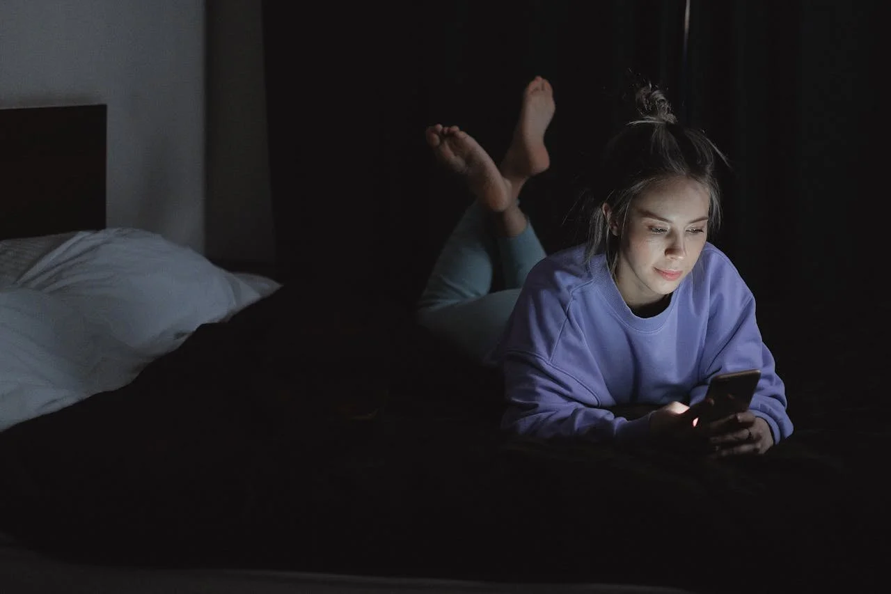 How Social Media Can Contribute to Insomnia 