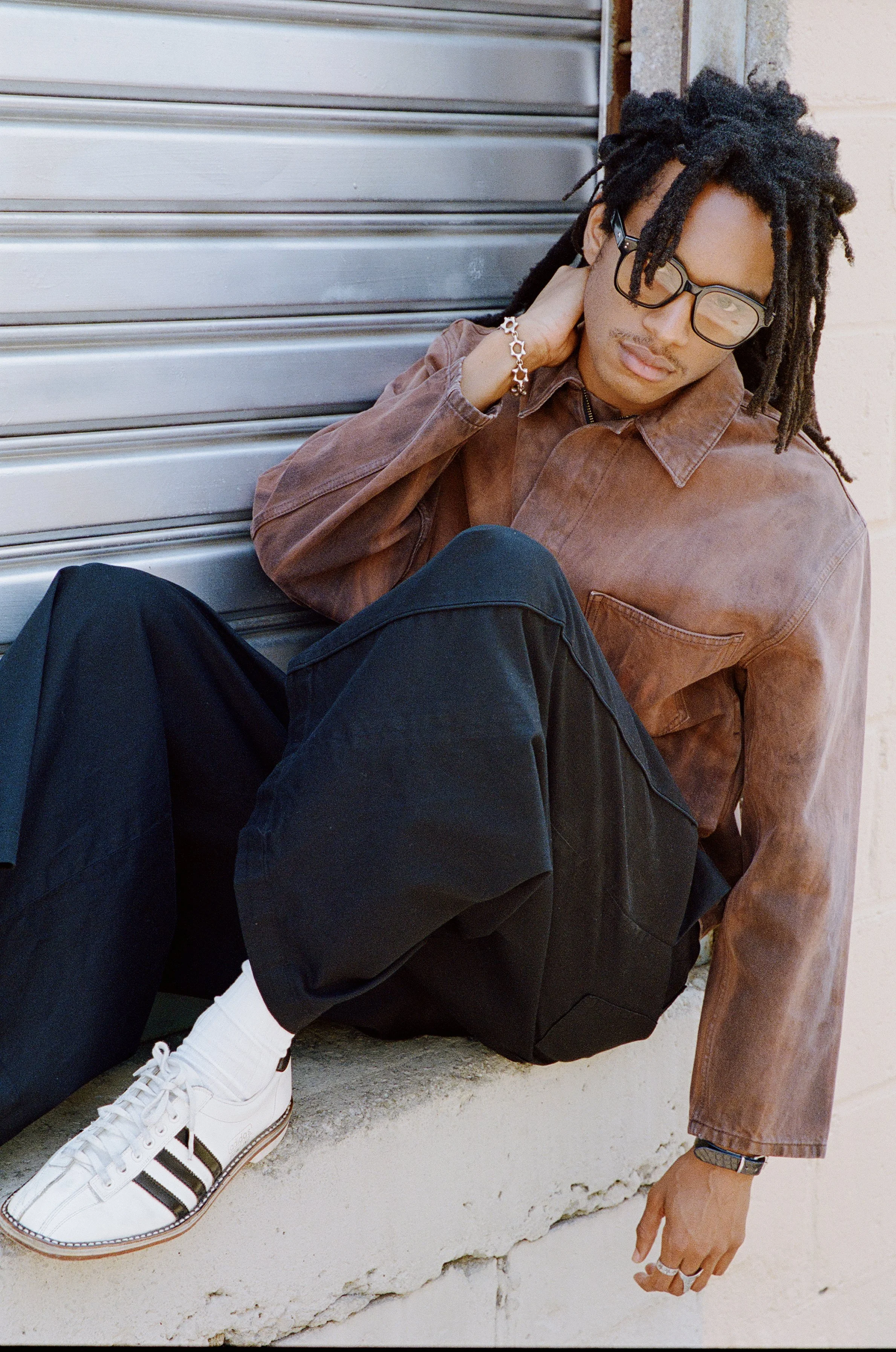 Look_1 6.jpg