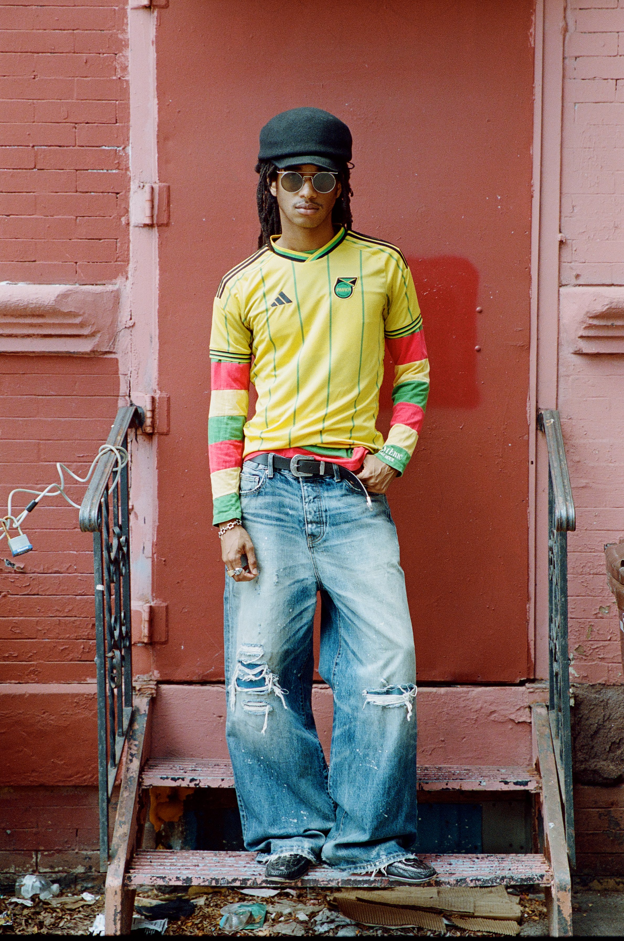 Look_2 5.jpg
