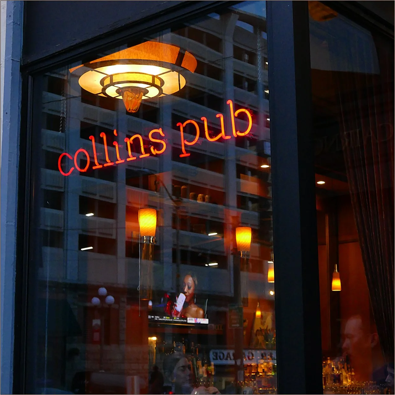 Bar photo 1
