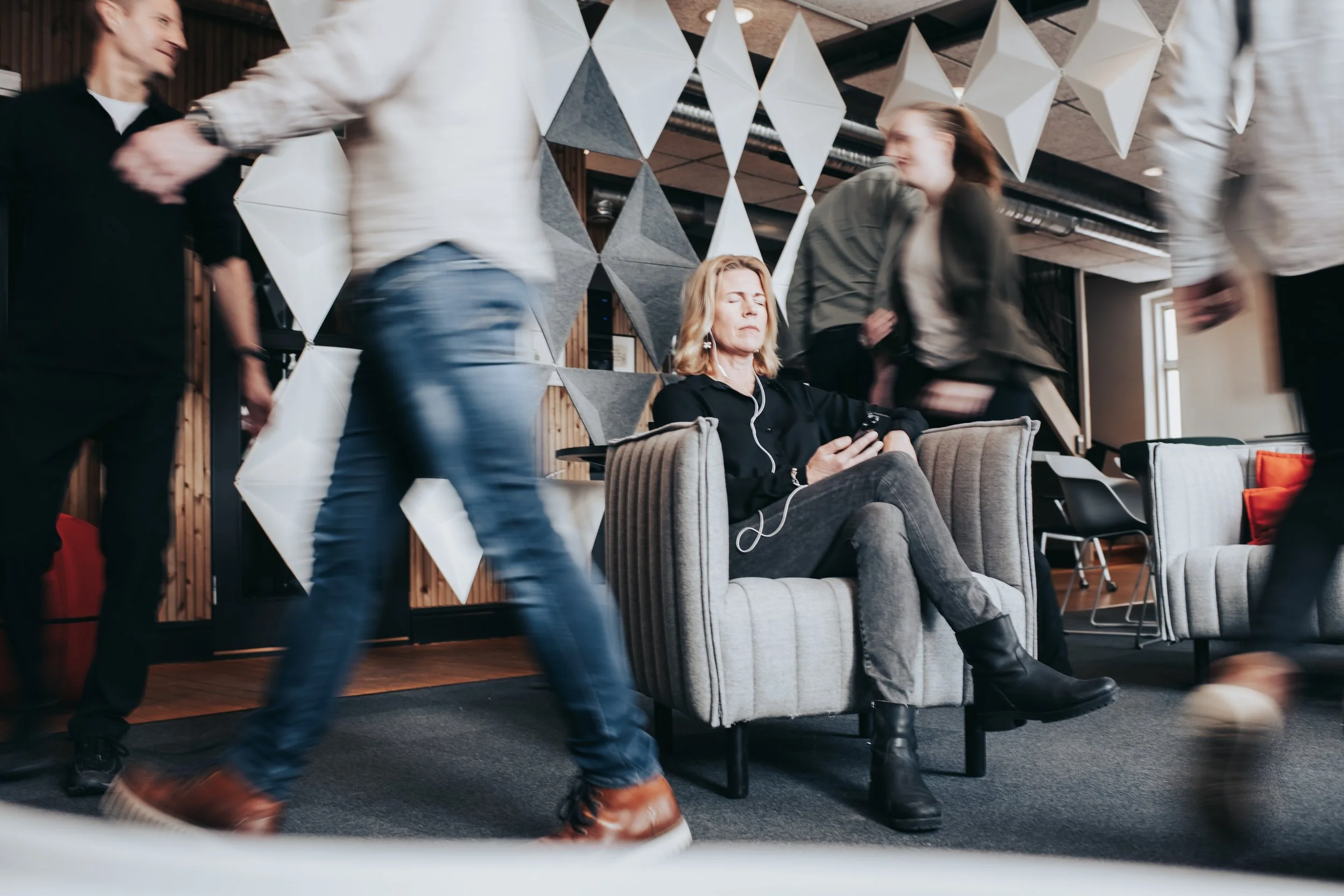 Varför mäter vi stress, återhämtning, sömnens kvalitet och fysisk aktivitet för att skapa förutsättningar för medarbetare att vara hållbara?