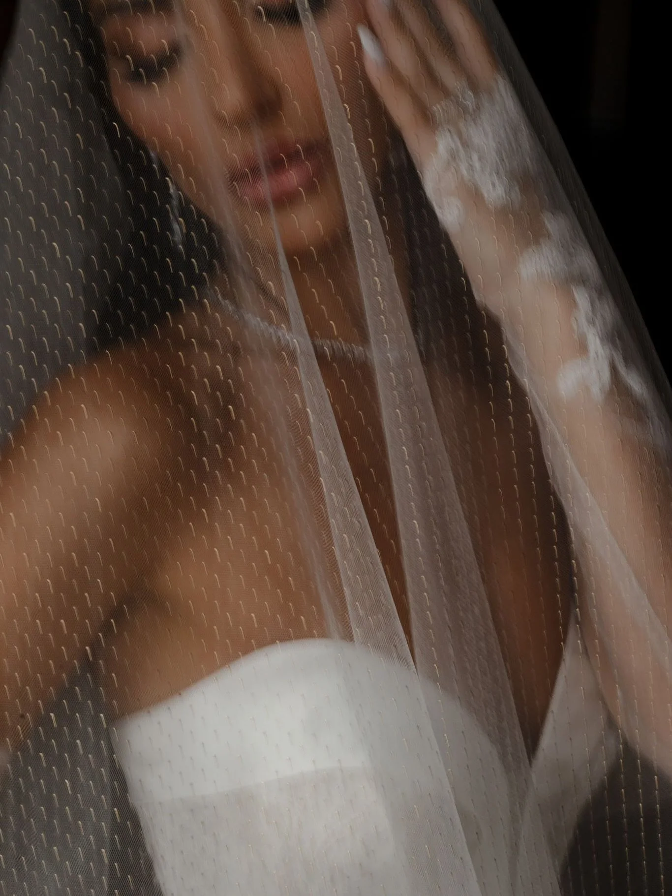 Each photo is more perfect than the previous one. How to choose? 

Wedding Planner @momentomio_weddingplanner
Photographer @grabazei_photography
Make up @nora_makeupartiste
Hair @suzanne_coiff
Bride @martinagurgel

#parisweddingplanner #luxurywedding