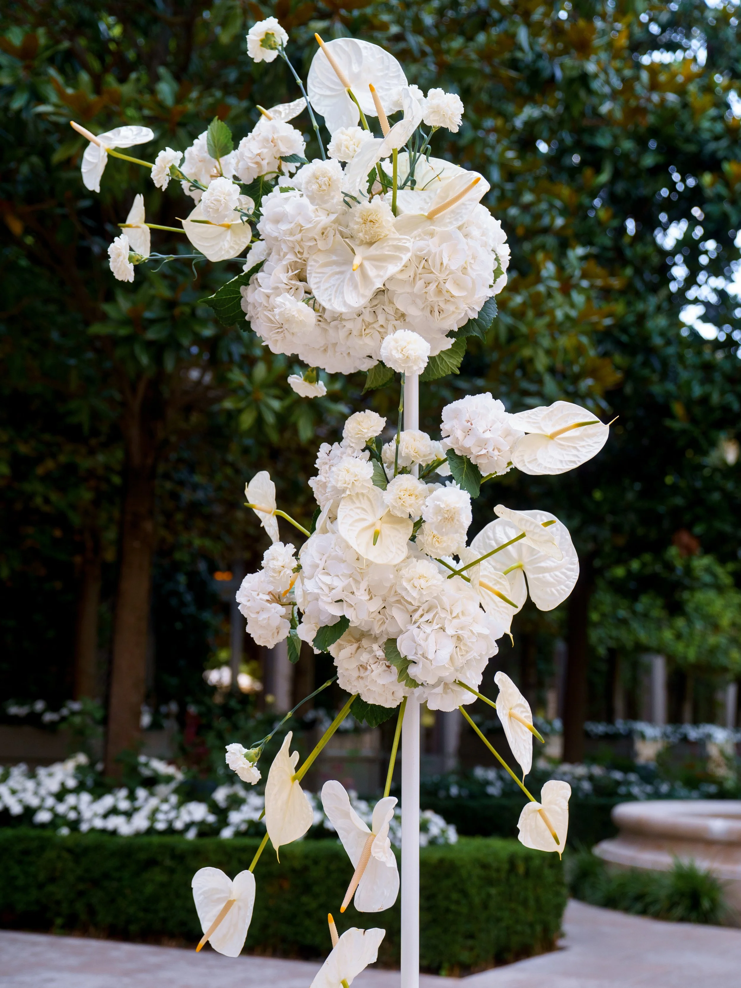 white-deconstructed-floral-arch-details-ritz-paris.jpg