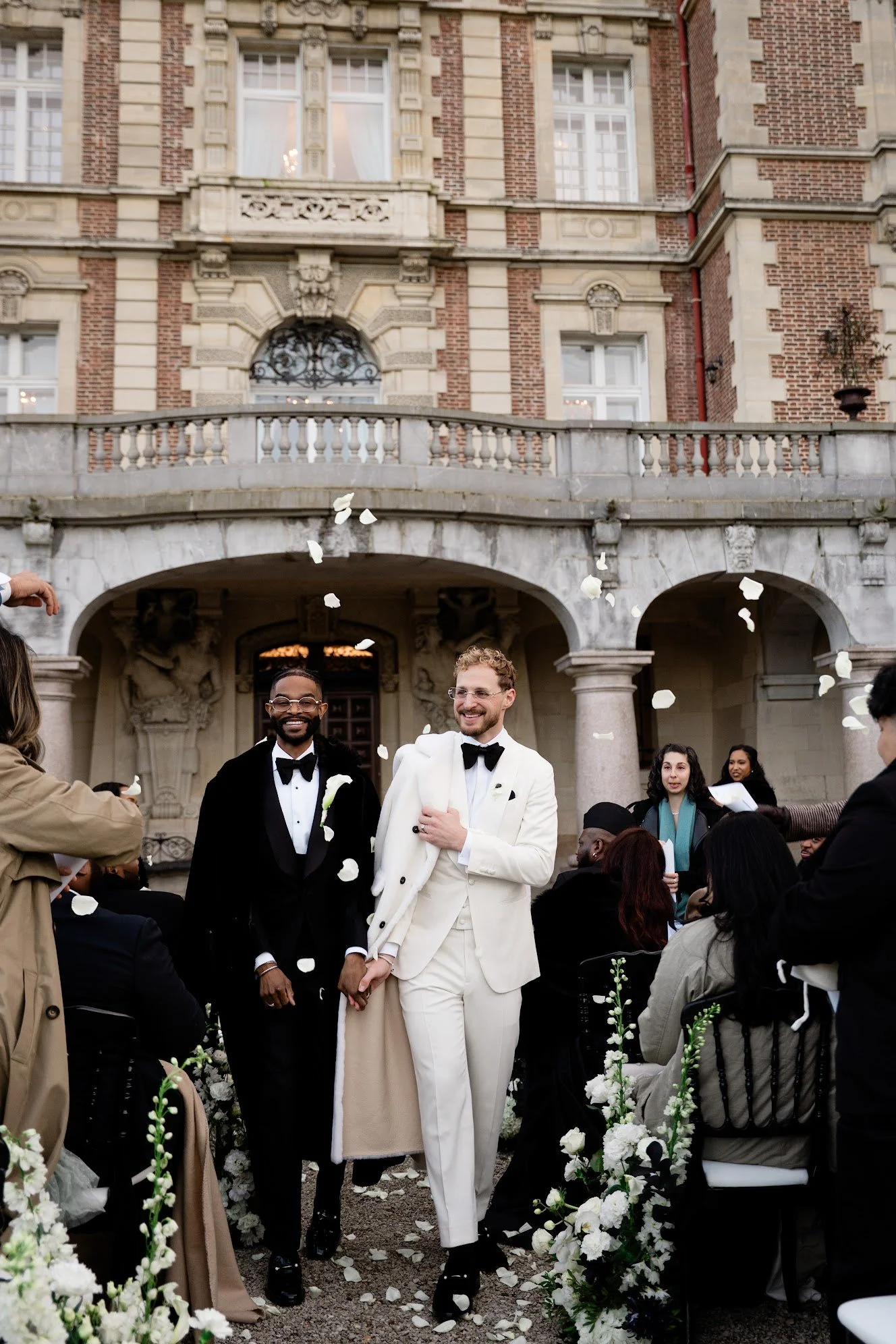 luxury-gay-winter-wedding-ceremony.jpg