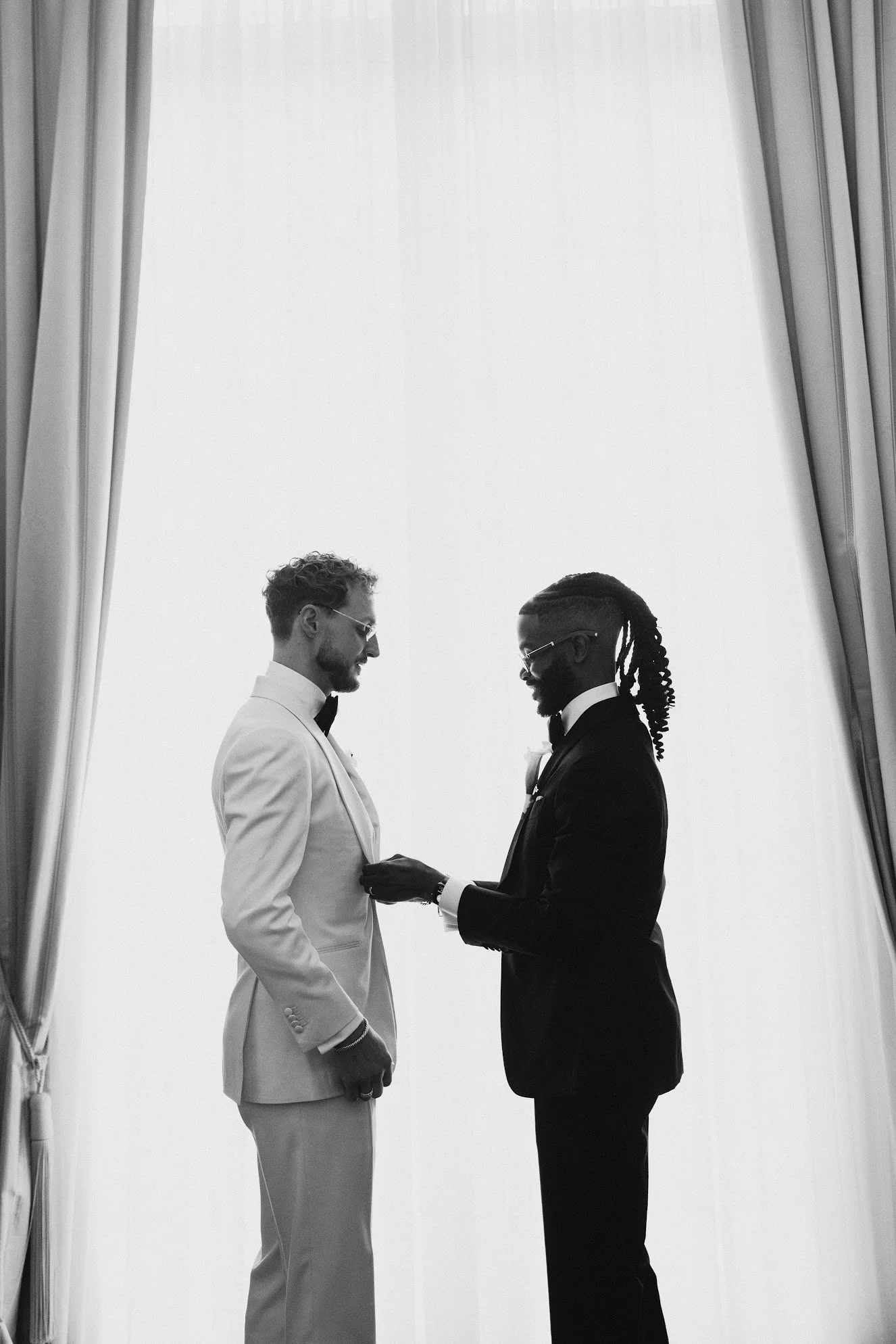 winter-gay-wedding-paris.jpg