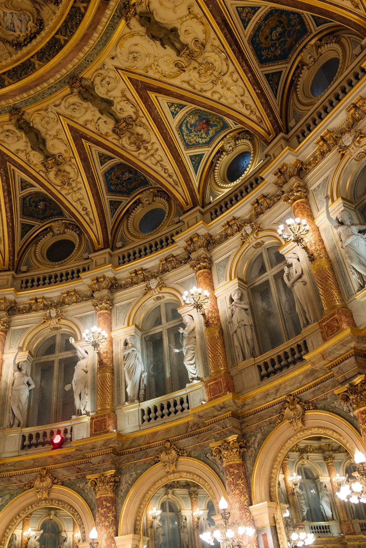 ntercontinental-paris-grand-hotel-wedding-room.jpg
