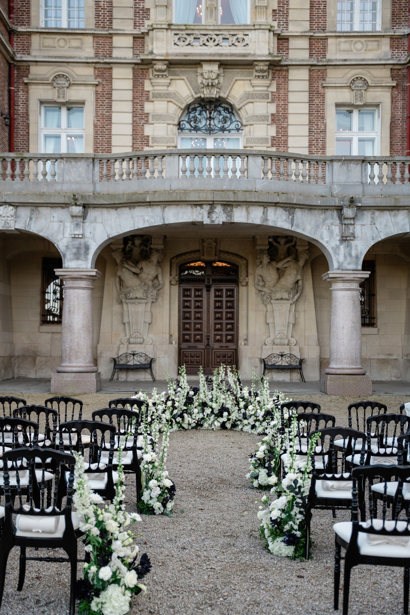 wedding-ceremony-black-white-arch.jpg.jpg