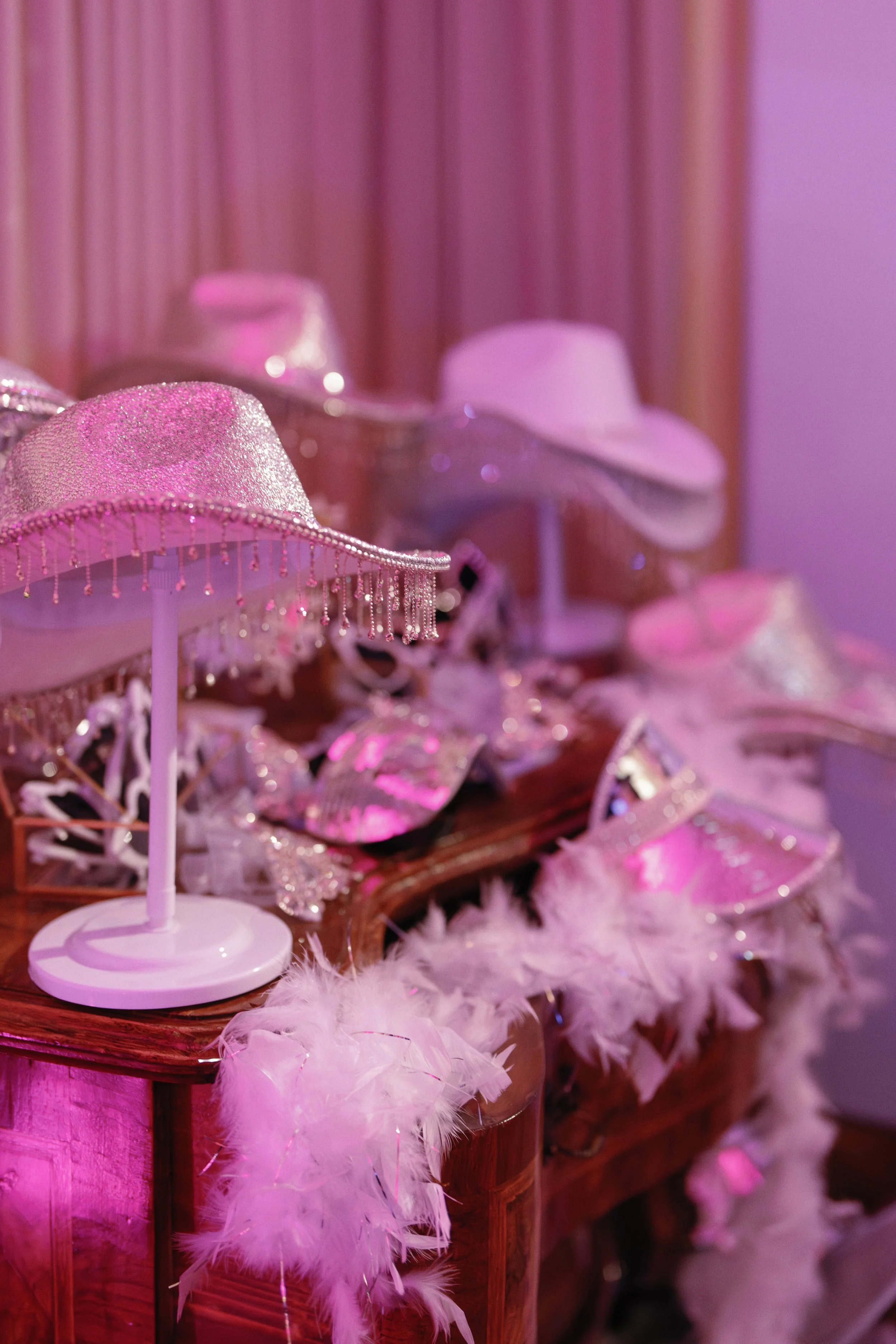 party-luxury-wedding-in-switzerland(3).jpg