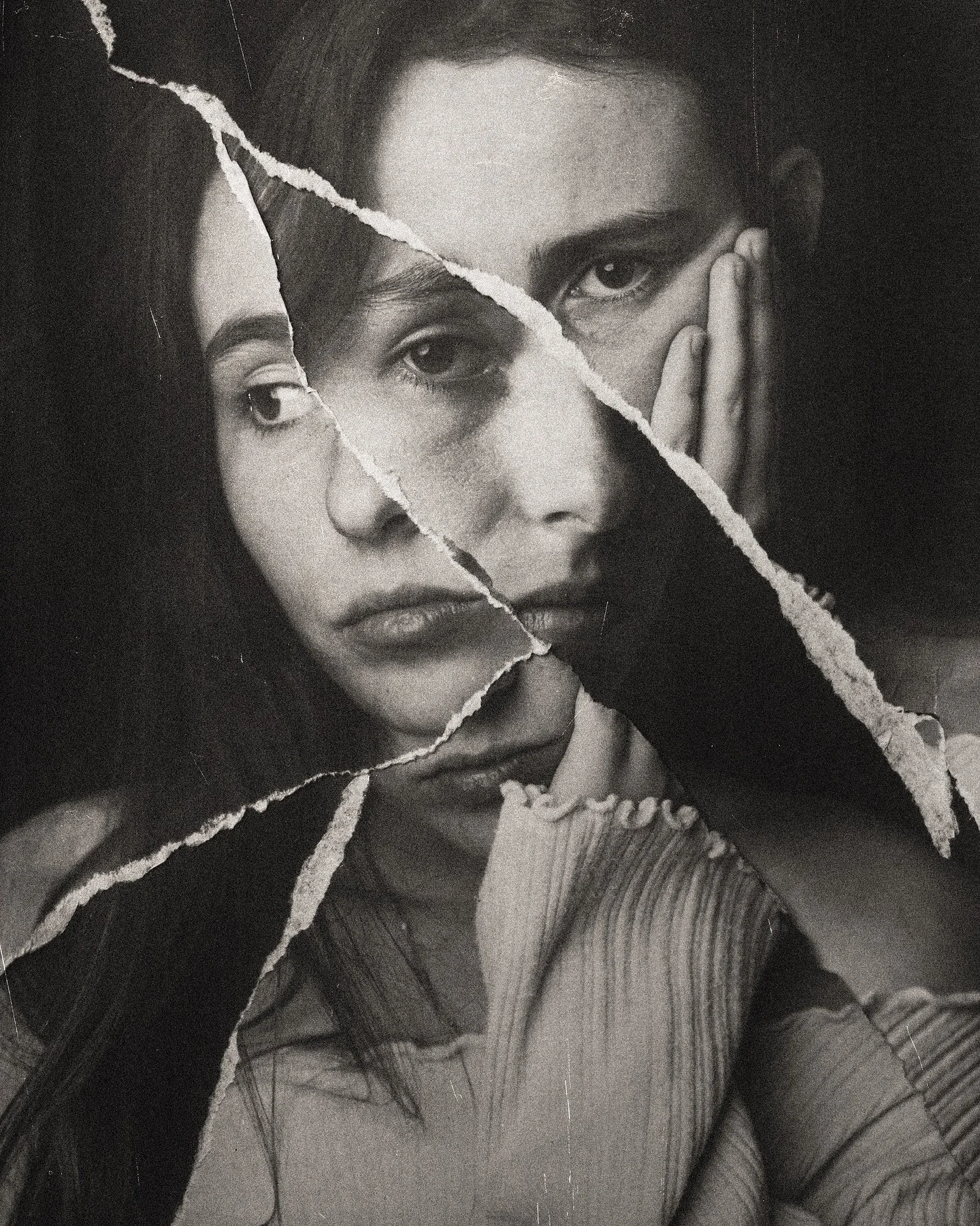 [AO&Ucirc;T]

J&rsquo;avais envie d&rsquo;essaver de nouvelles choses en photo puis j&rsquo;ai pens&eacute; au collage ✨
.
.
.
#collagephotography #selfportraitphotography #autoportrait
#blackandwhitephotography #fujifilm #fujifilmxt5 #collage