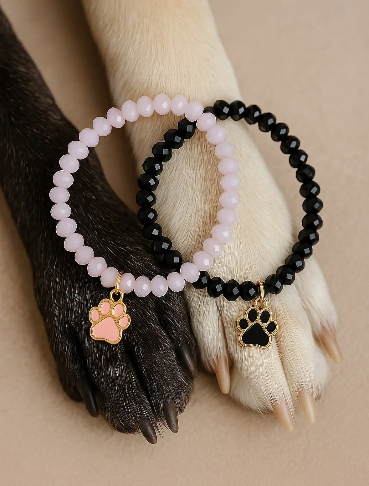 Gl&uuml;cksarmb&auml;nder &hearts;️🫶&hearts;️
VK 19,50
Gespendet werden 10,- Euro pro verkauften Band 
@herkules_bullyrettung @animal_house_rescue_mauritius @forgottensoulsofmauritius_e.v
@mayla.bymariefin
Erh&auml;ltlich im @beautyroommelanie 🫶&he