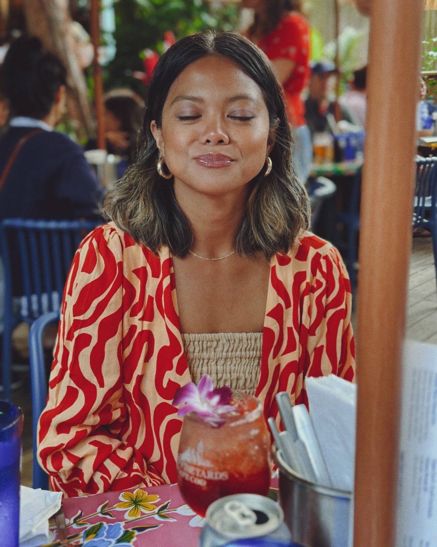In the blink of an eye, summer will be here and we can enjoy @aplaya_capecod outdoor lanai with your favorite Tiki cocktail. In the meantime, if you&rsquo;re jonesing for Filipino food, come thru @momandpopschatham today and every Sunday. We have new