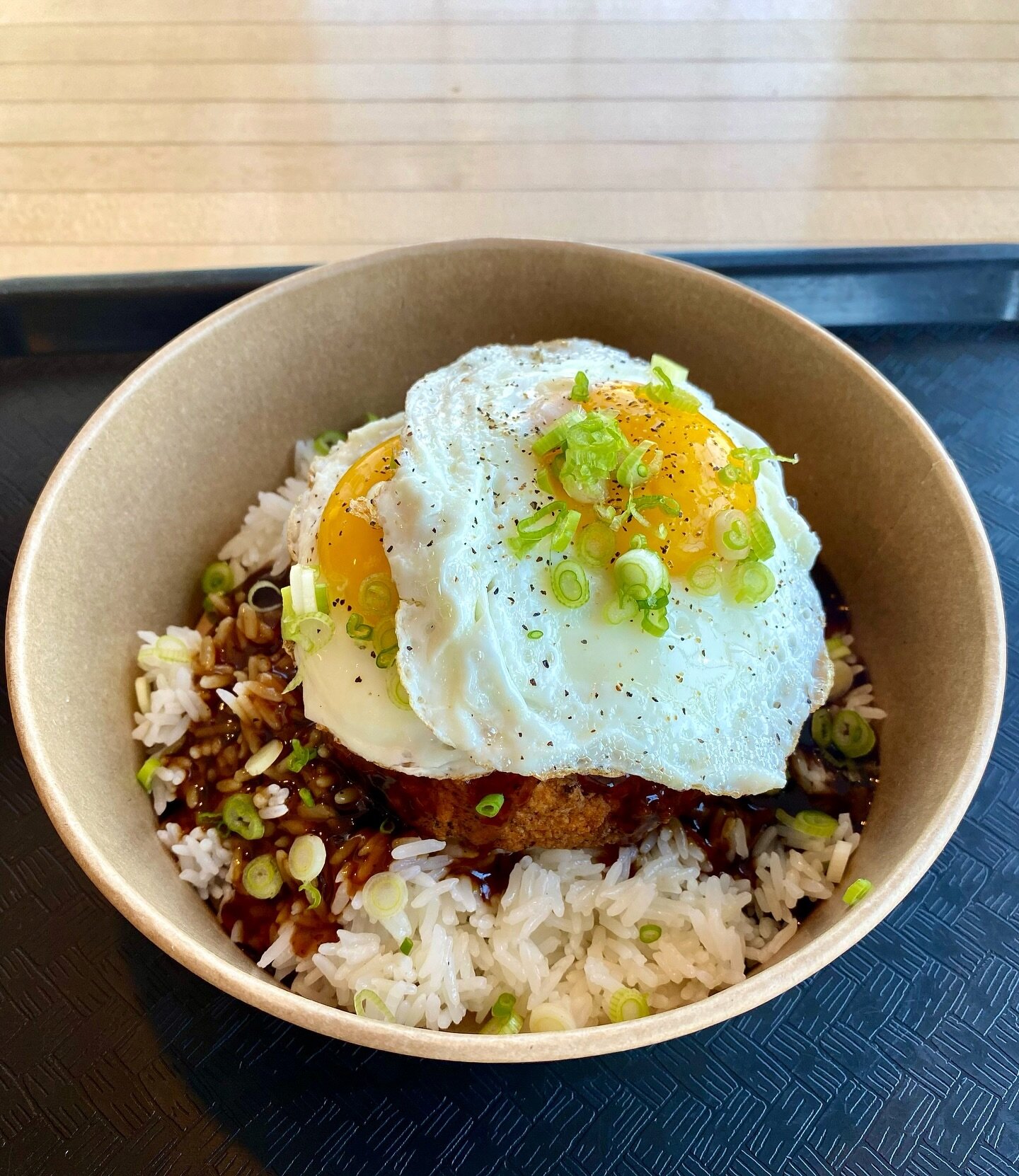 Two more Sundays for our @aplaya_capecod pop-up @momandpopschatham. After that we&rsquo;ll be shifting our focus for season two! 
‼️New dish for tomorrow&rsquo;s pop-up, we&rsquo;ve got a classic Hawaiian dish, with a Filipino twist: Adobo Loco Moco!