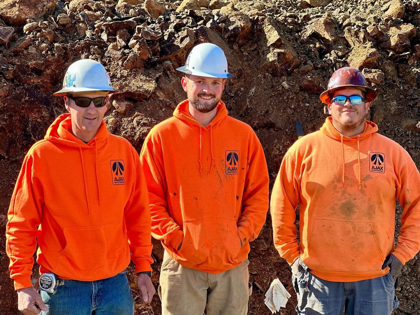 It&rsquo;s Meet the Team Monday! This hardworking crew is bringing some fun additions to Mosier as well as prepping a pretty sweet house site. Plus, if you&rsquo;re hanging out with Jayson, Tony, Randy and Sam you may just get a steak lunch!!